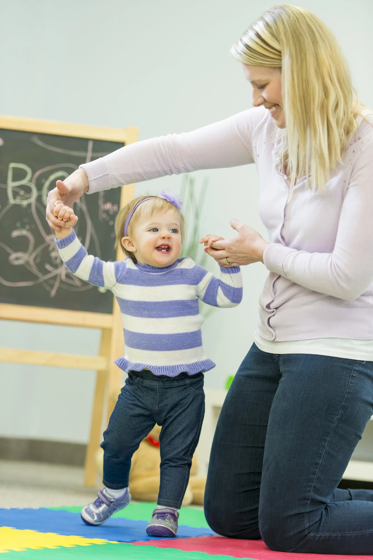 Mother and child dance and play together in parent & child dance and play classes in Enosburg Falls VT.