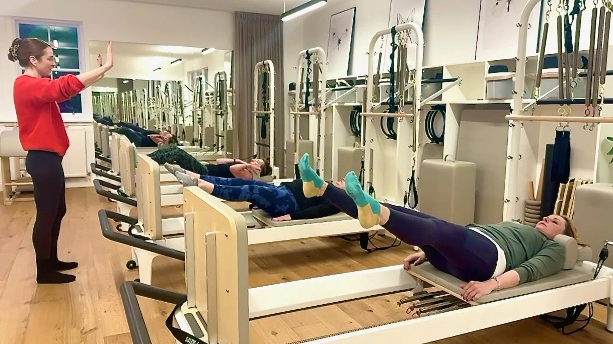 Private vs Group Pilates Classes