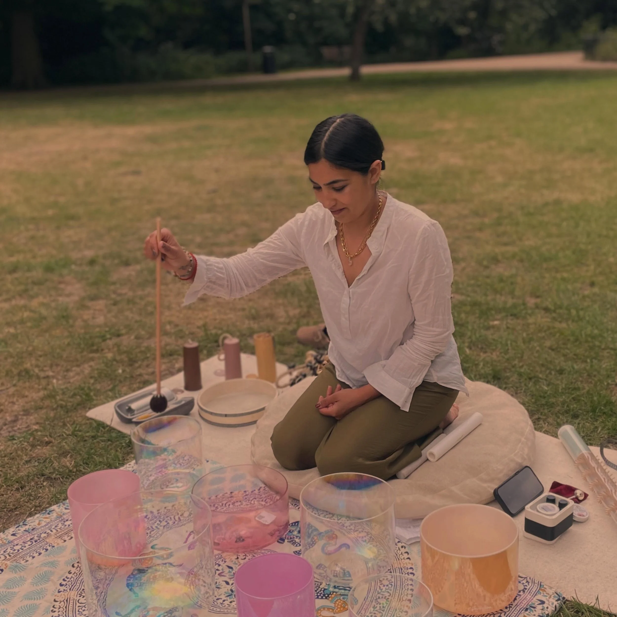Other Fold x Ram Sound Healing 
What a wonderful experience it was to collaborate with @ramsoundhealing for our second Wellness Session at Other Fold in Boston Manor Park. 
Our guests had a really special time attending Ram&rsquo;s session and then c