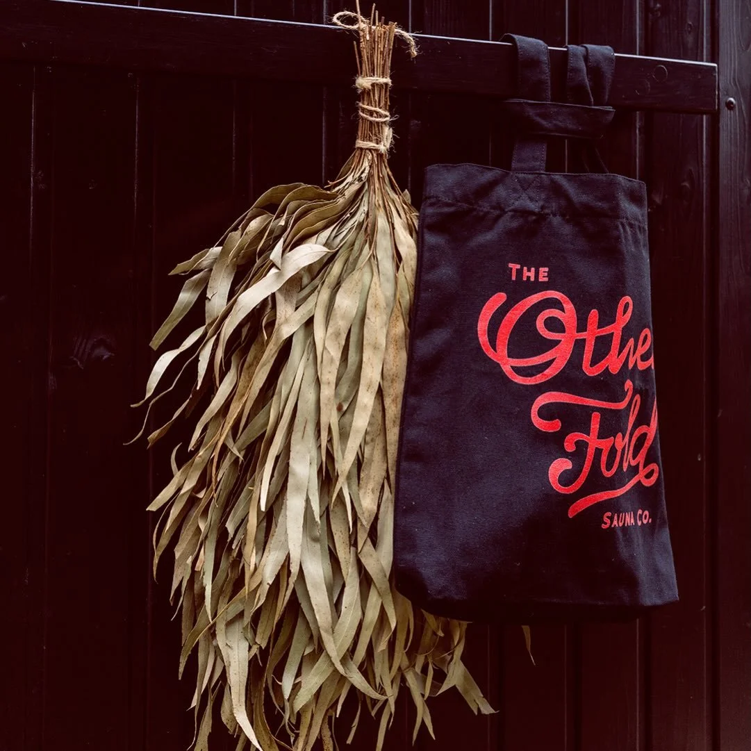 More than just decoration 🌿
Sauna whisks, known as vihta or vasta in Finland, have been used for generations as part of traditional sauna rituals. Gently brushing the skin with fresh branches helps stimulate circulation, release their natural aromas