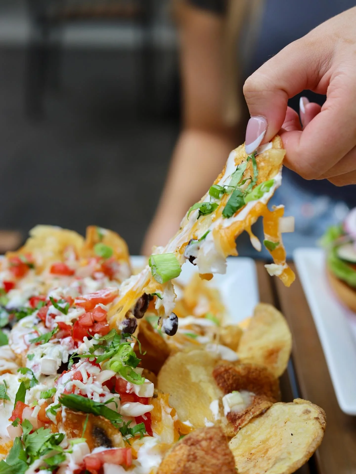 Look outside ☀️Now look at us🕶️ Now back outside. And, back at us. It&rsquo;s drink and eat on the patio weather. That can only mean one thing. Grab a cold beer and order some of our potato chip nachos. Nachos, but better.🤤

it&rsquo;s time to BALT