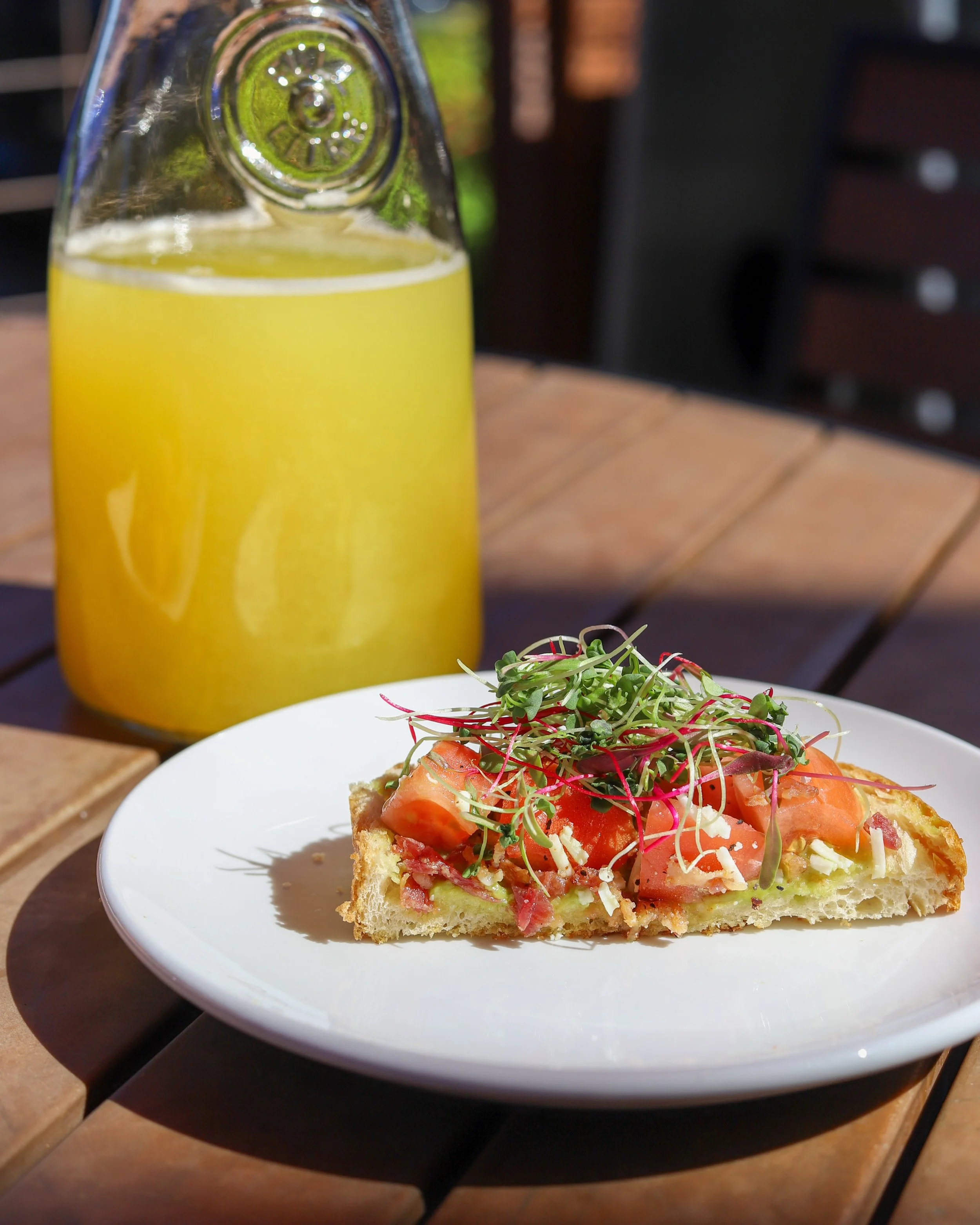 🫡Brunch is a weekend ritual around here.

Bubbly mimosas, all the Benny&rsquo;s, and maybe some beer if you&rsquo;re feeling crazy. Our brunch is the perfect excuse to drink before noon. What else are the weekends for? 

Join us this weekend for @rh