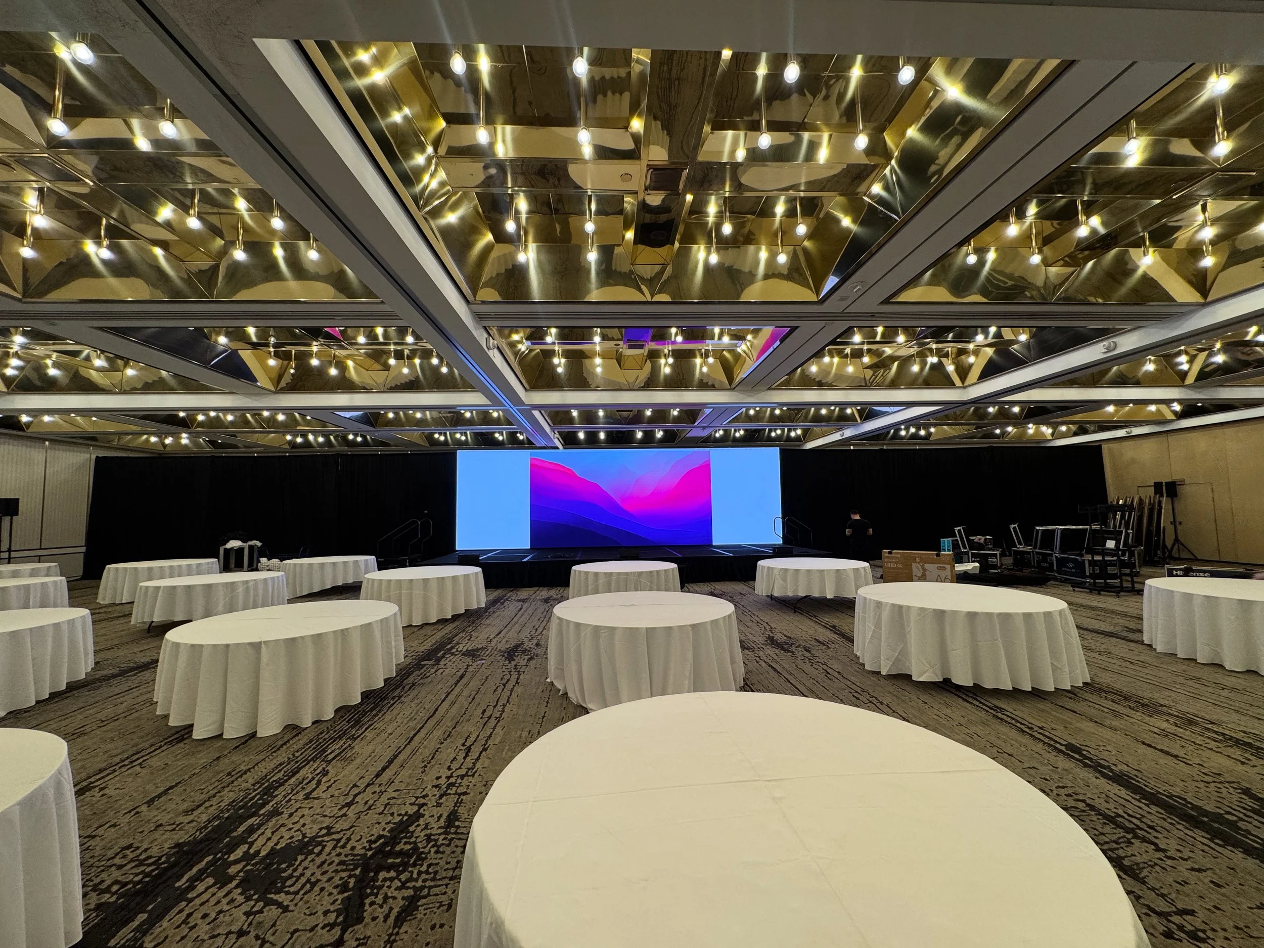 The Complete Guide to Hybrid Event Production in Miami