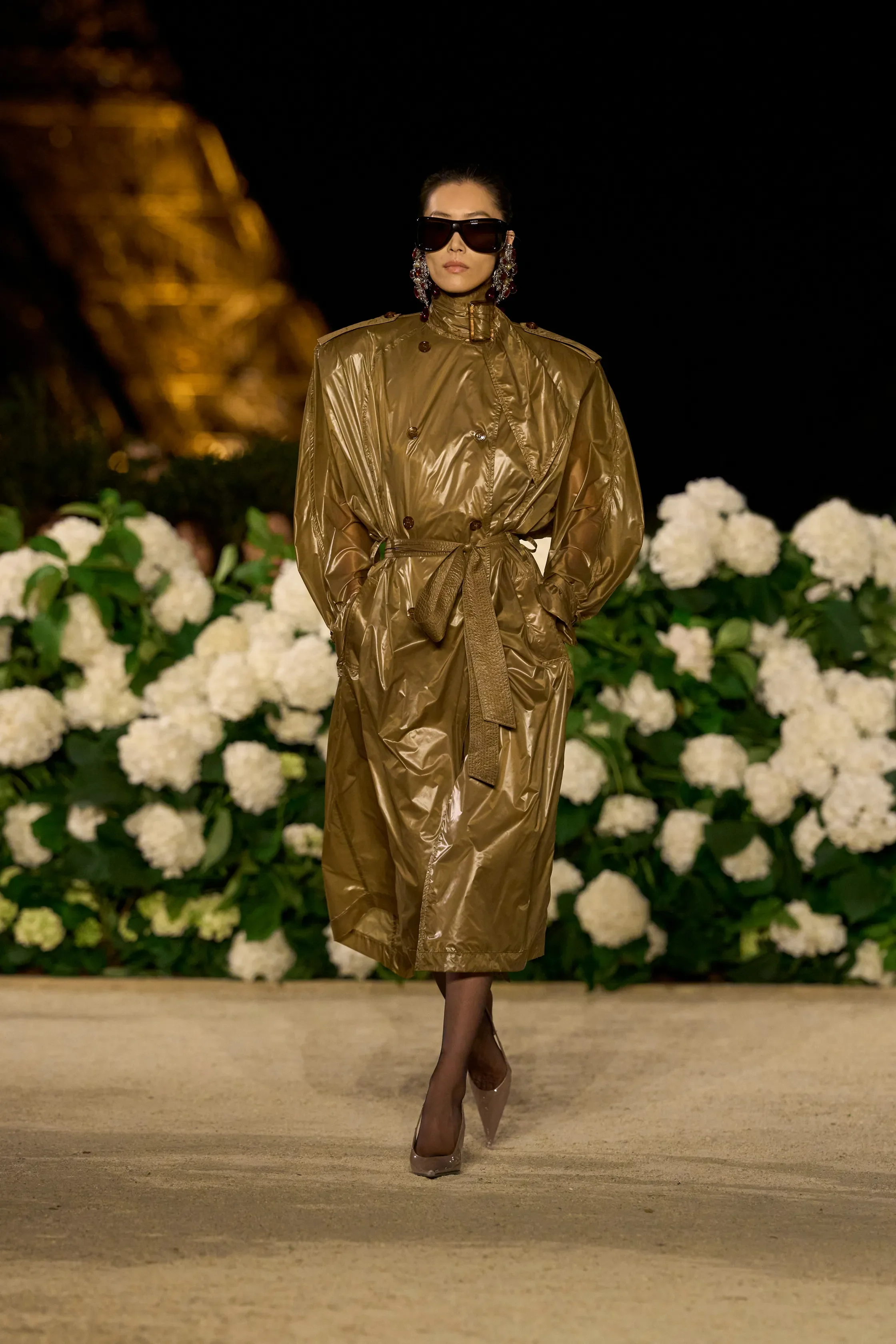 00019-saint-laurent-spring-2026-ready-to-wear-credit-gorunway.webp
