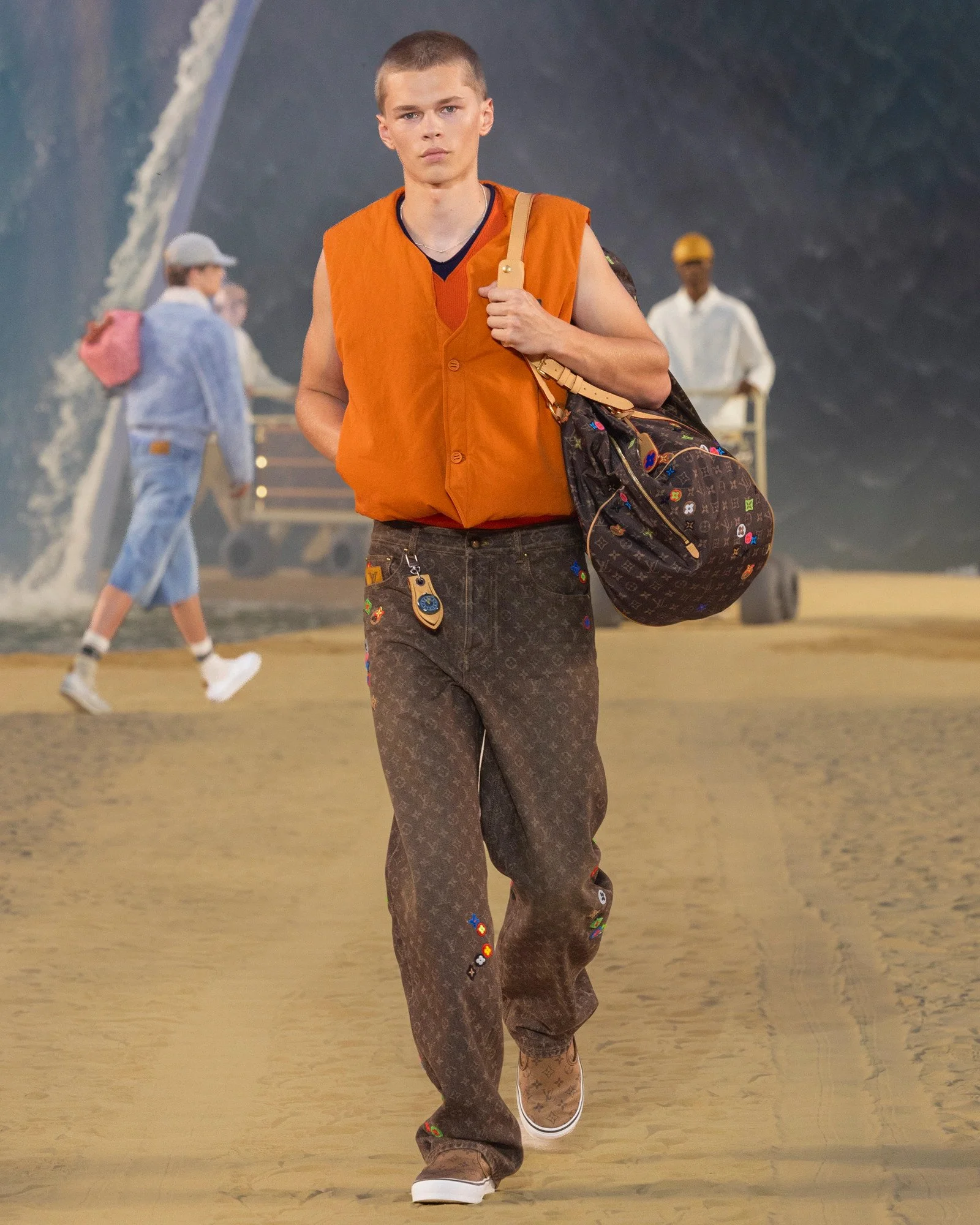 MENSH_SS27_RUNWAY_LOOKS_NO_LOGO_72_WEB_1600x2000_066.jpg