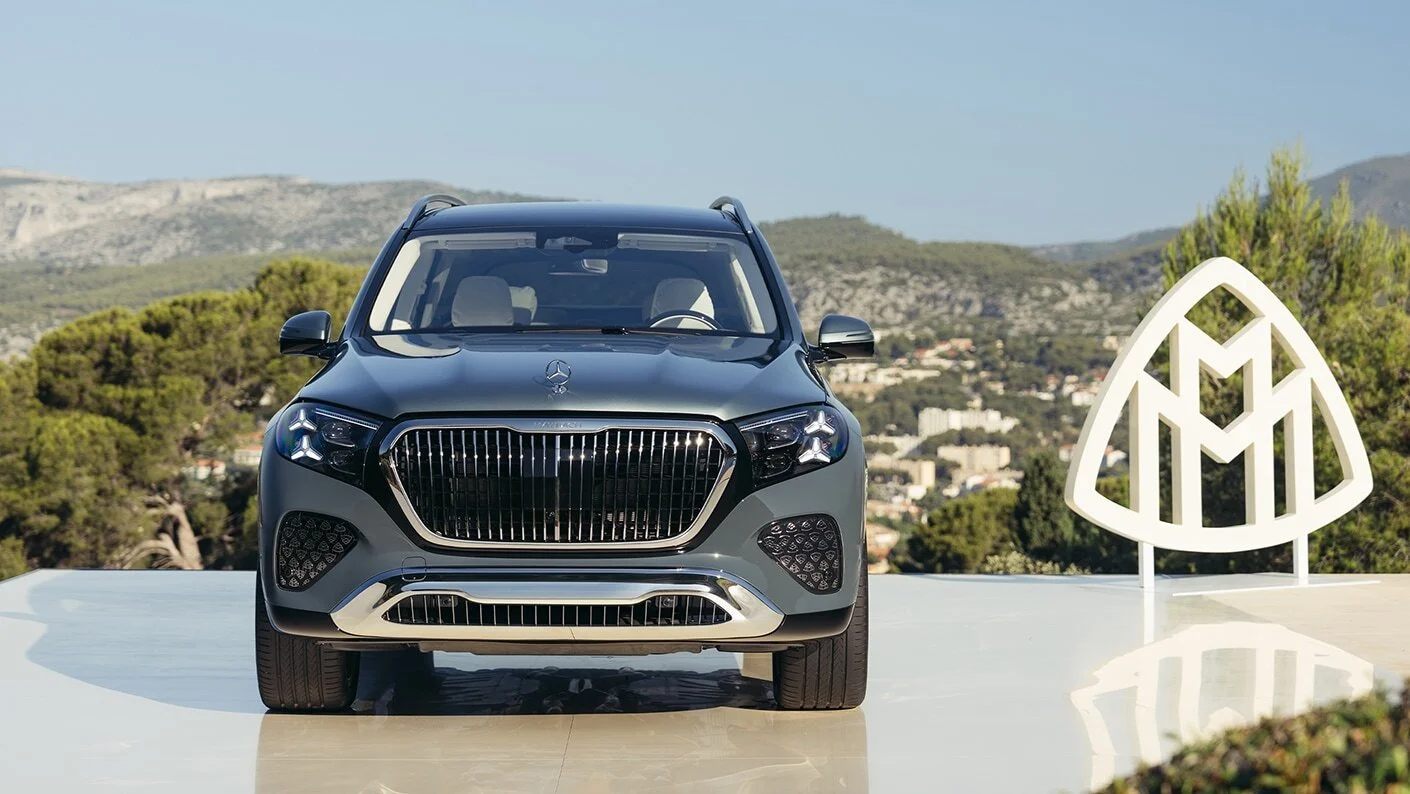2027-MM-GLS680-SUV-FMG-002-FE-DR.jpg