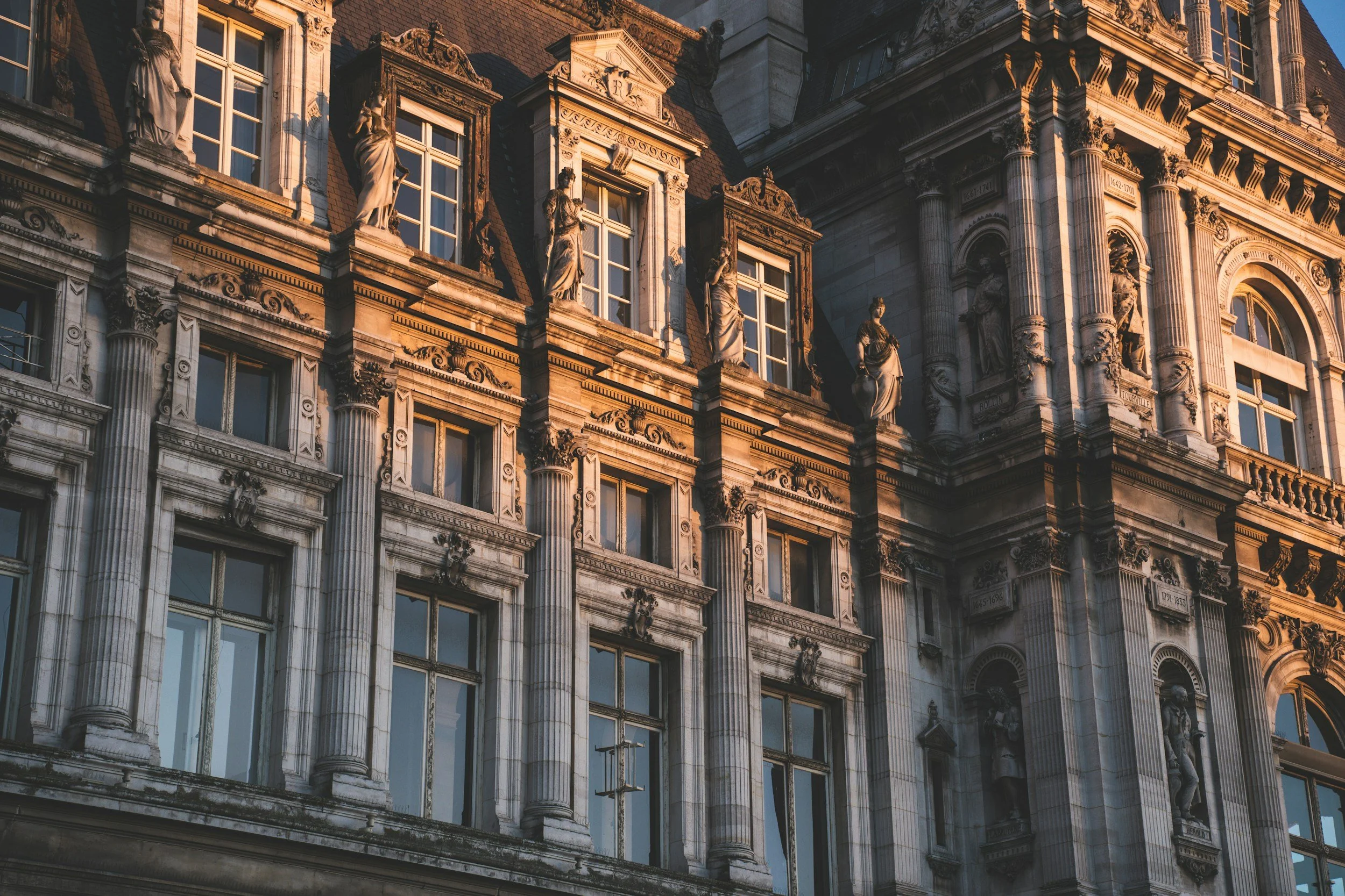 Structured relocation support for Americans planning a move overseas