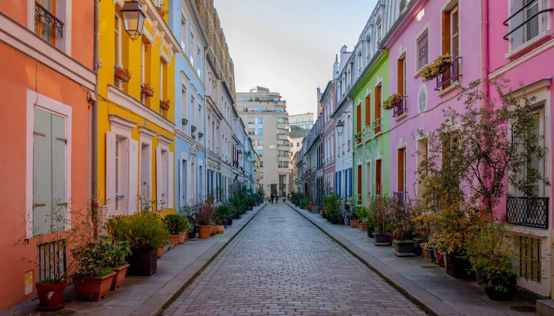 Home strategy and planning for Americans moving overseas — selling, leasing and preparing your home for market 