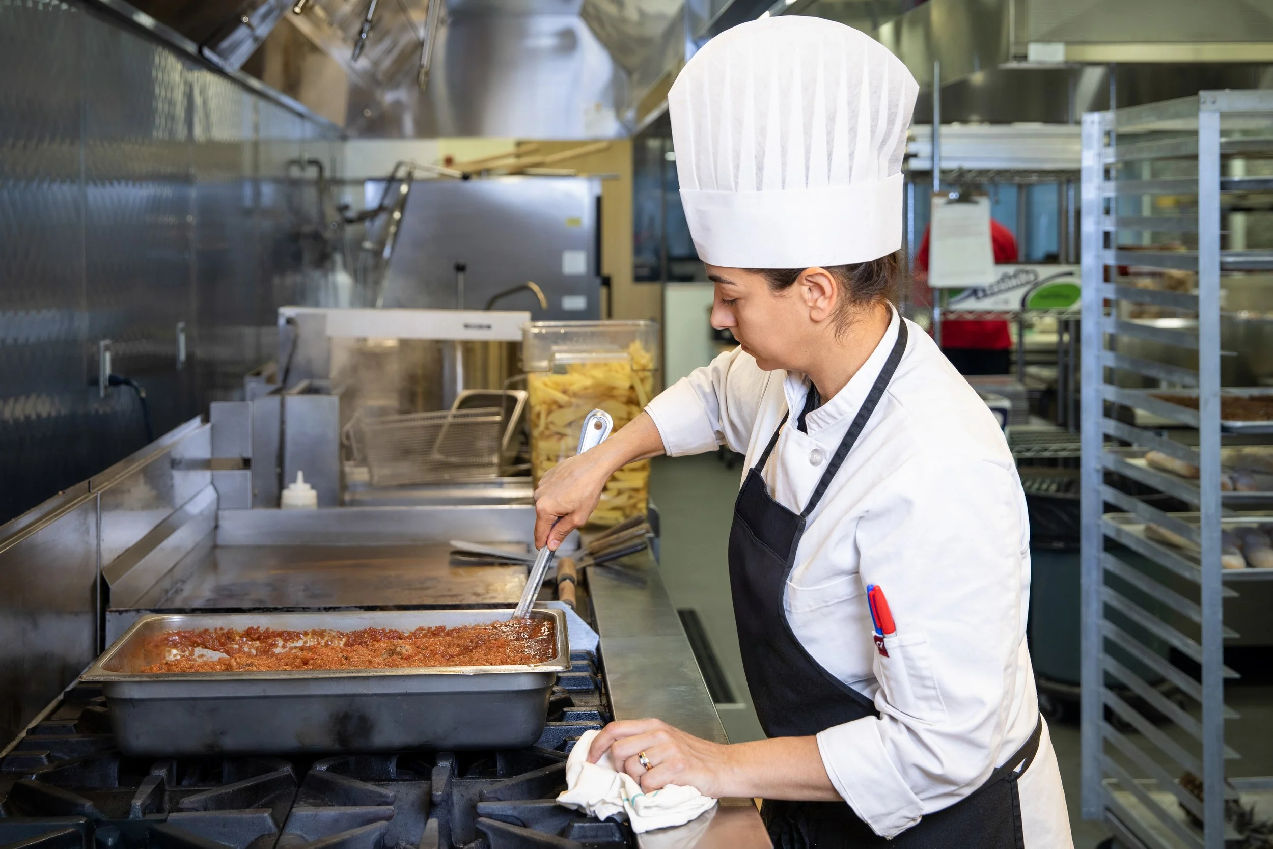 The Chef's Table_Chefs in Action_4.jpg