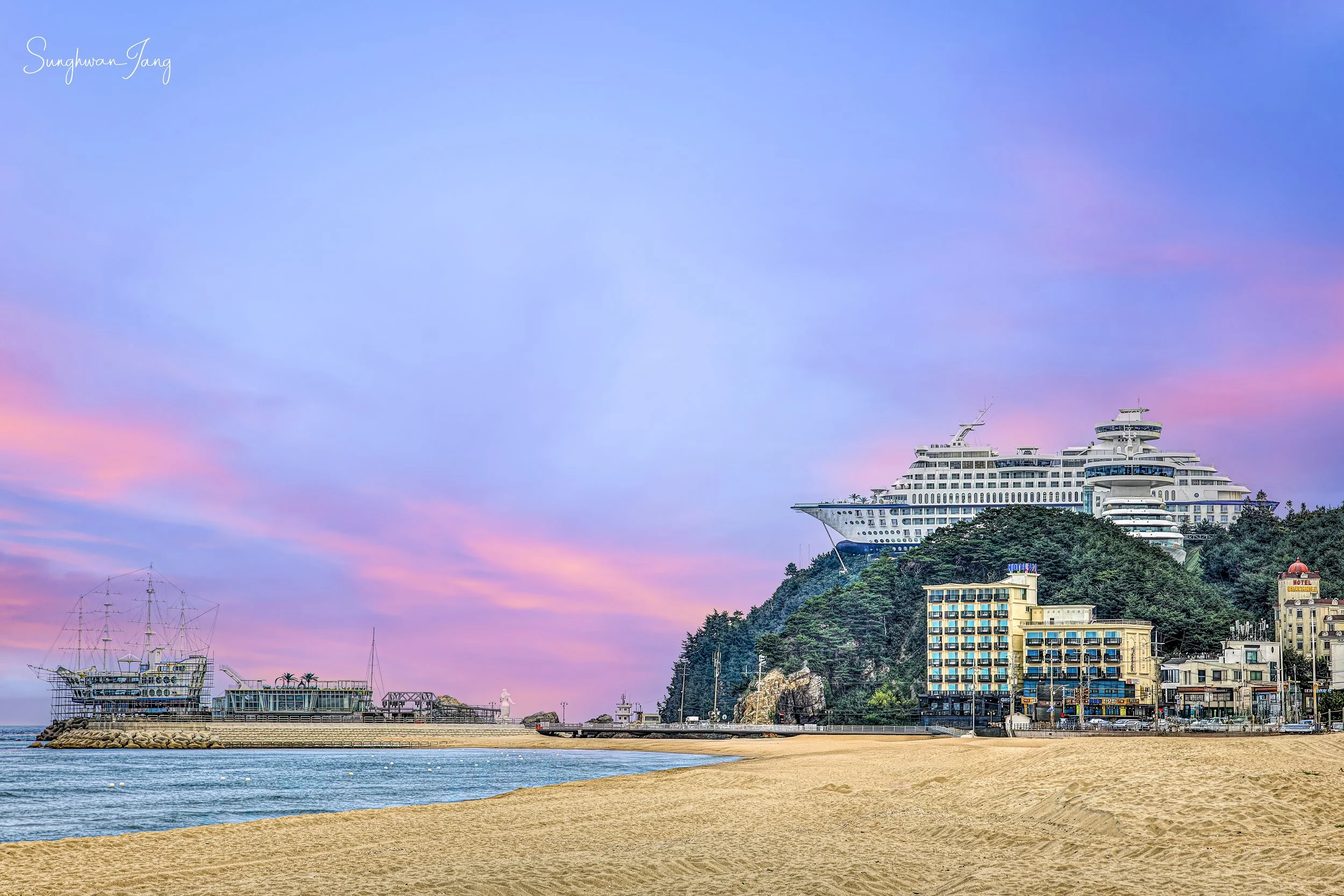 Jeongdongjin Beach.jpg