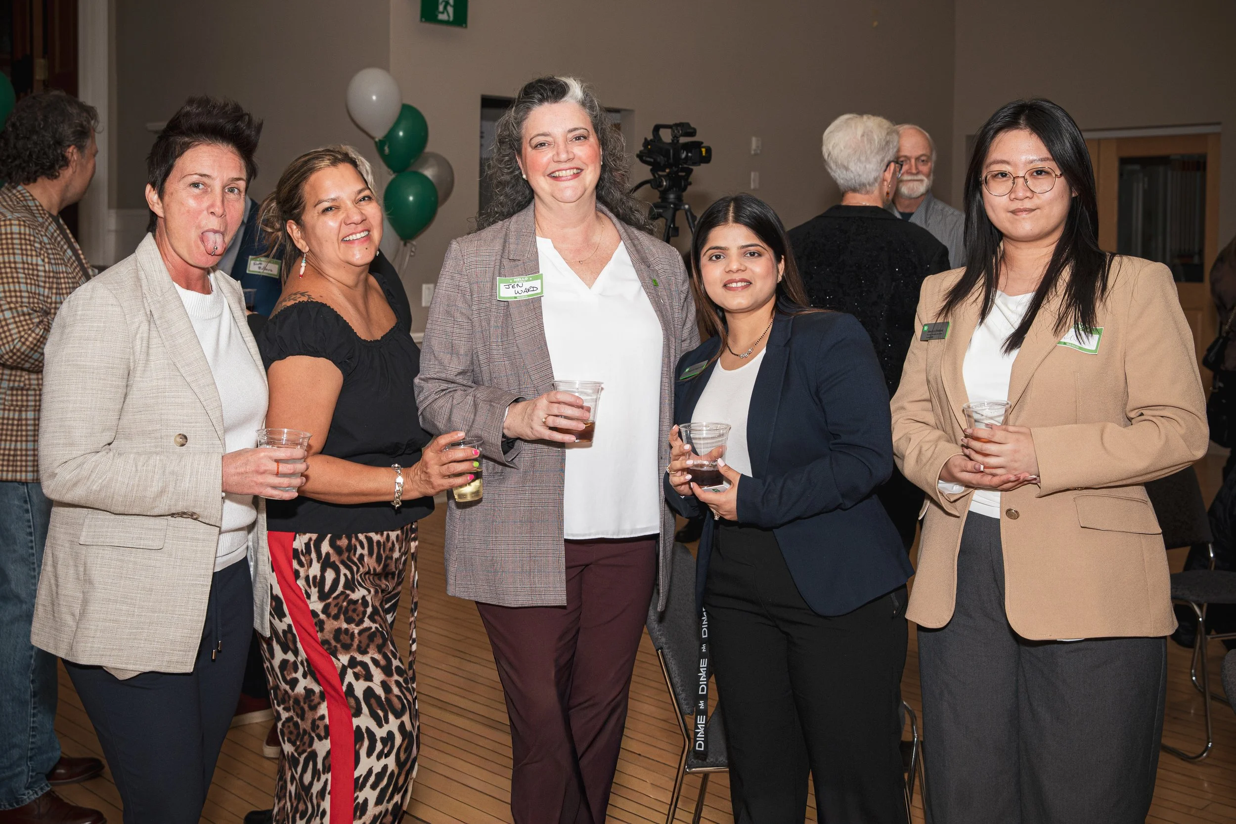 Cocktail Hour_11.jpg