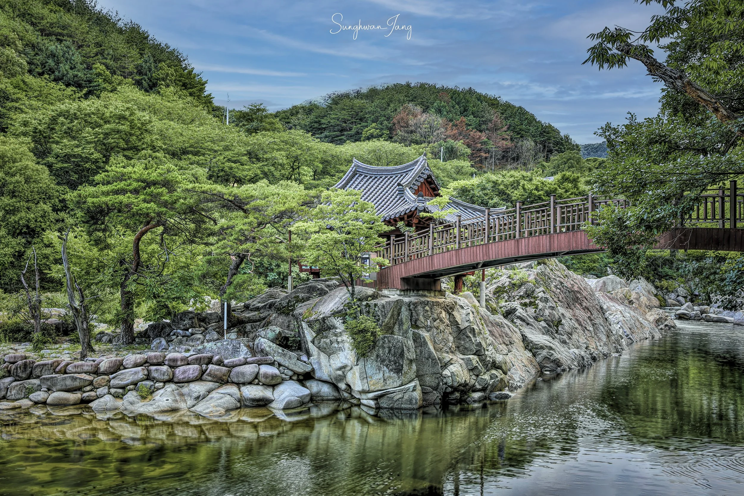 Tranquility Bridge_Geoyeonjeong Pavilion.jpg