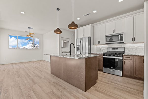 11-3113 Marlin Ct-11.jpg