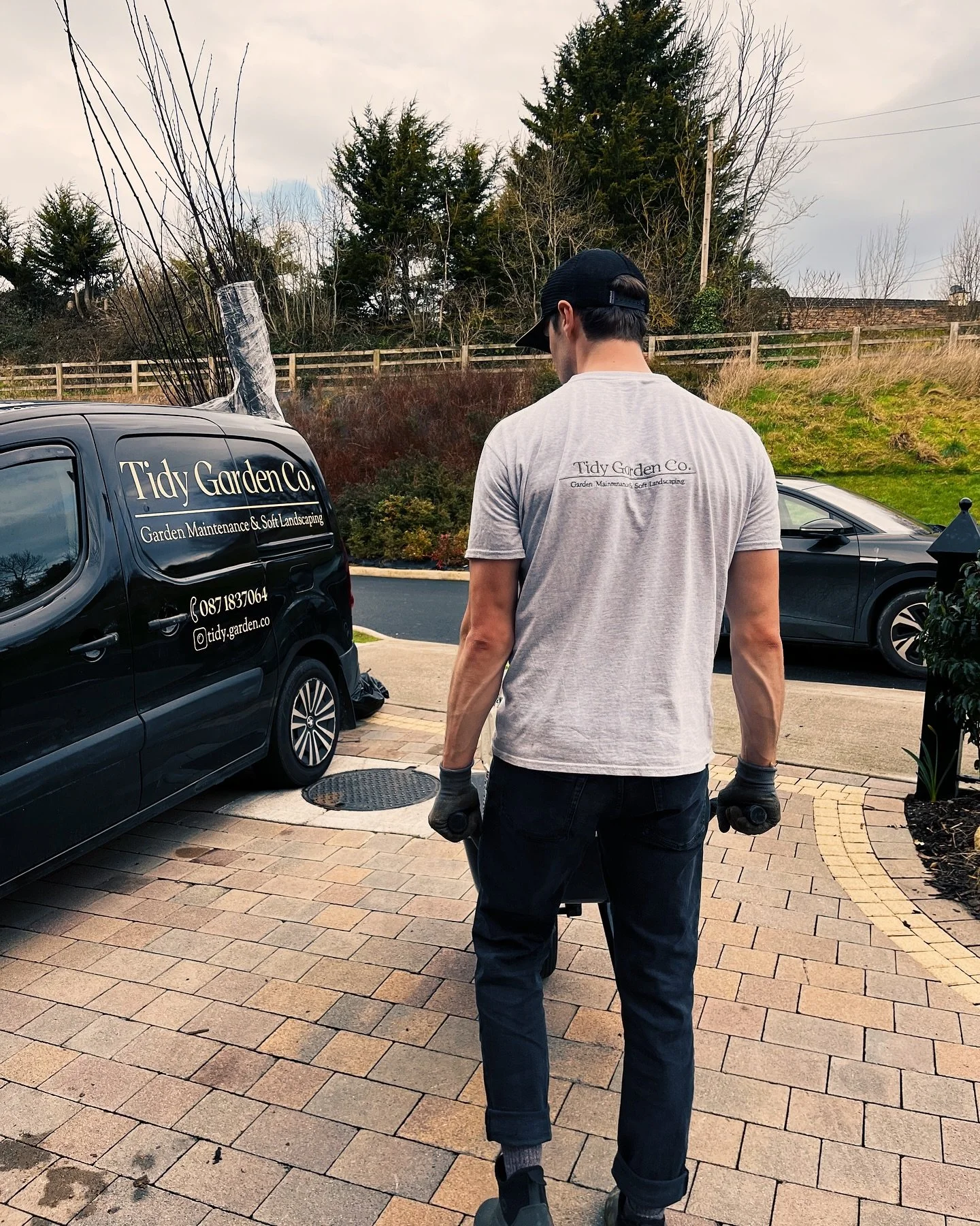 Tidy Garden Co. gardener working in a Kildare garden