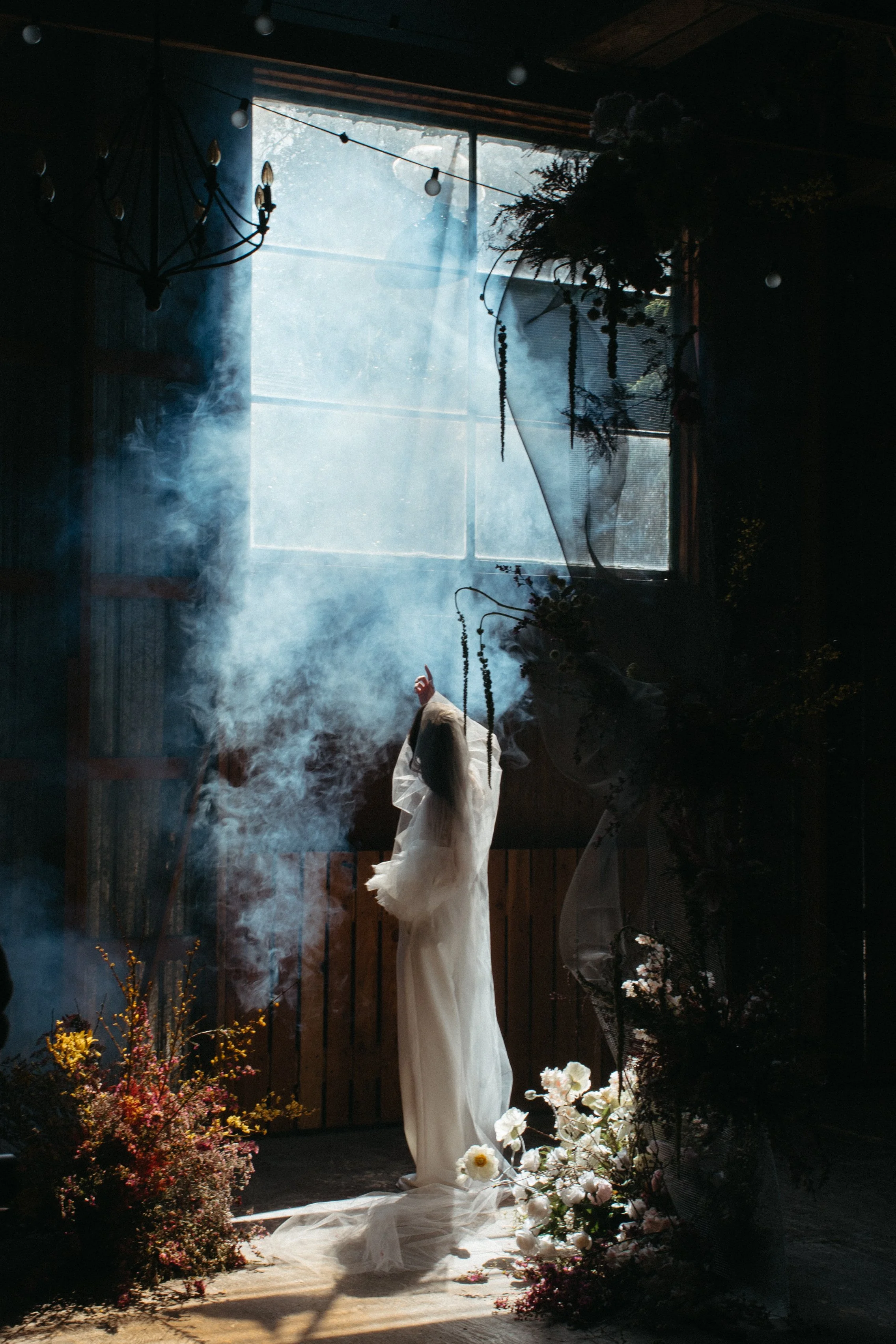industrial bridal barn shoot066.jpg