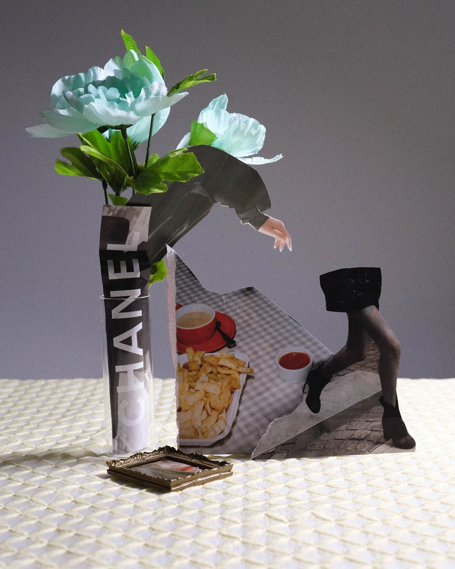 THEODORA_RICHTER_collages_03.jpg