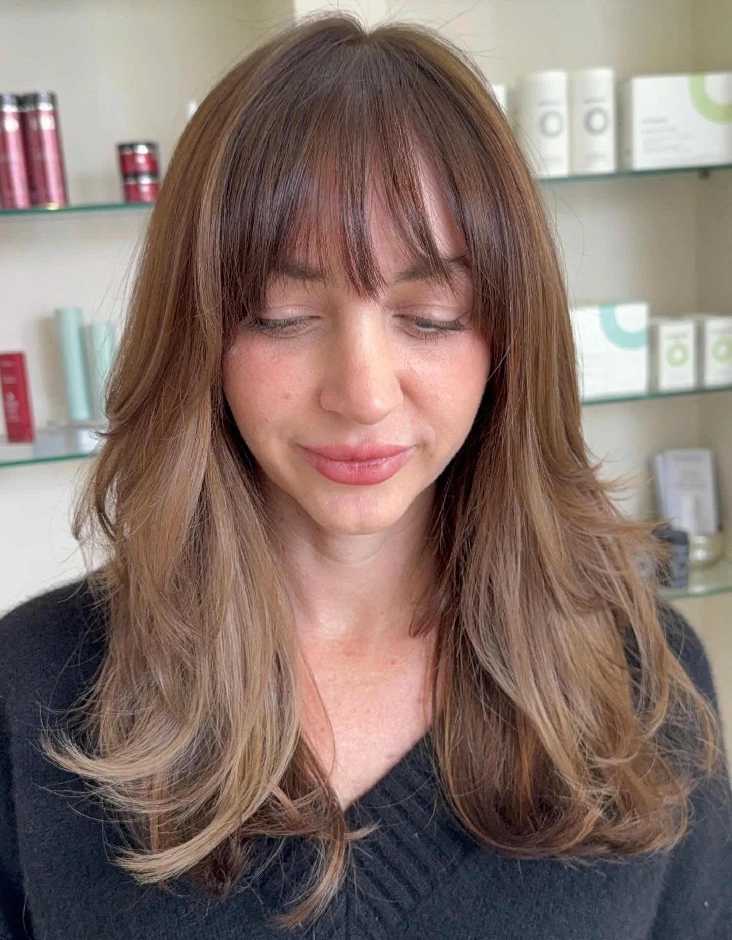 Soft, natural, and effortlessly luxe&mdash;this look is everything TCR stands for.

A stunning partial babylight paired with a perfect cut by #TCRArtist @adriannapelosi_tcr 

🎄 Ready for holiday hair? Book your appointment today! 

#phillyhairsalon 