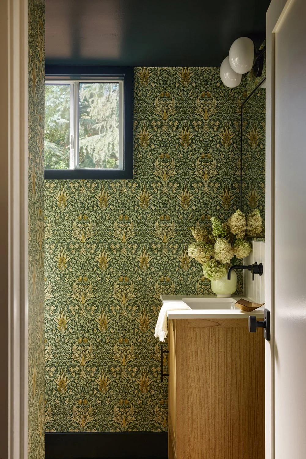 sideview of bathroom sink