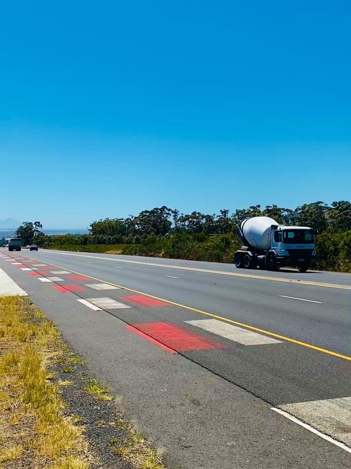Where is this?
Introducing my Finder&rsquo;s Keepers series. 
ANT-FK-01
If you can find it, it&rsquo;s yours. 

I&rsquo;m painting ants on found materials (this being the panel of an old shipping box from Builder&rsquo;s Warehouse).