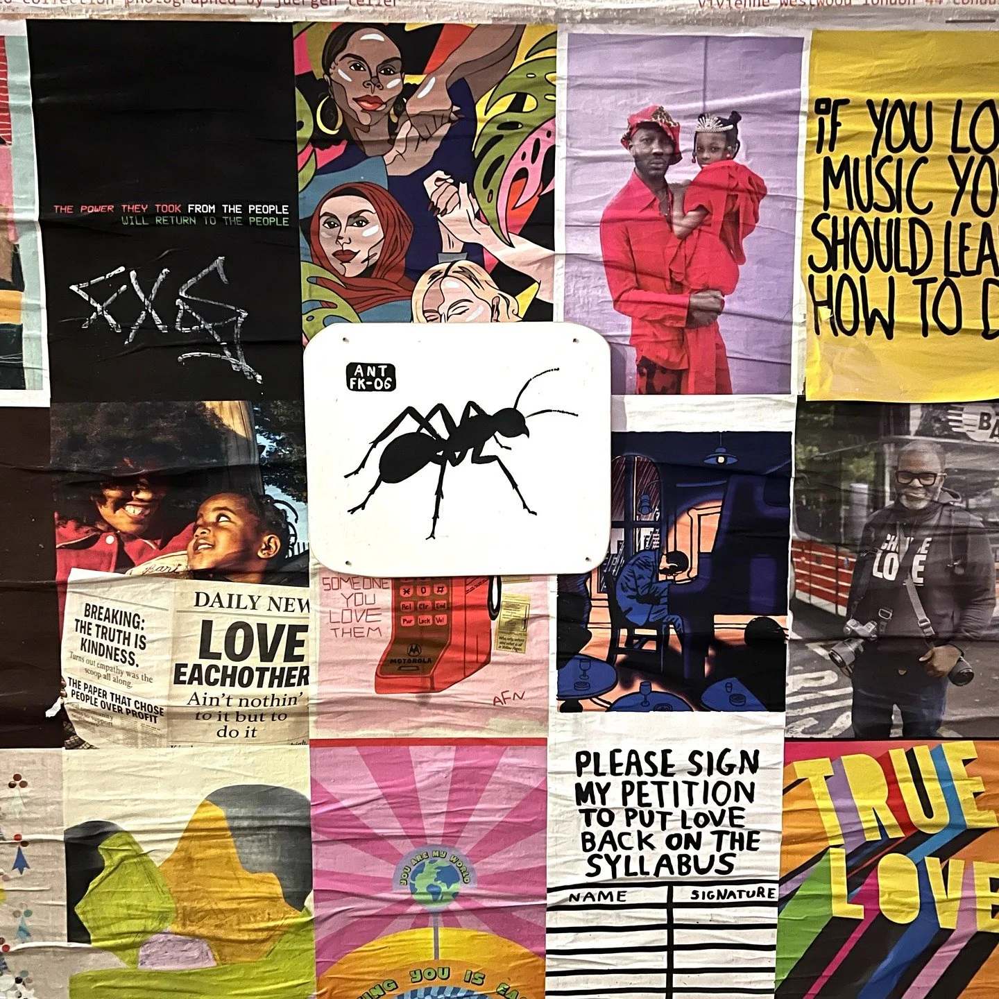 Where is this?
Part of my Finder&rsquo;s Keepers series.
ANT FK-06: If you can find it, it&rsquo;s yours.

I&rsquo;m painting ants on found materials (this being an old piece of MDF).
For more info on my Ant Project, follow my bio link or go to antpa