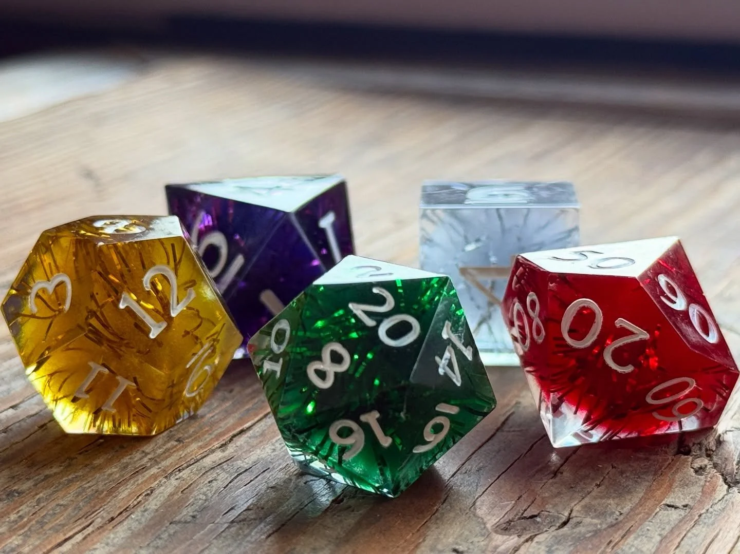 Rainbow pom dice! They may look soft but they roll hard~💥

#resindice #handmadedice #dnddice #ttrpgdice #dicecollection #dicemaker #diceaddict #diceart #tabletopgames #criticalroll #dndaccessories #dndcommunity #diceobsessed #dndlife #ttrpgcommunity