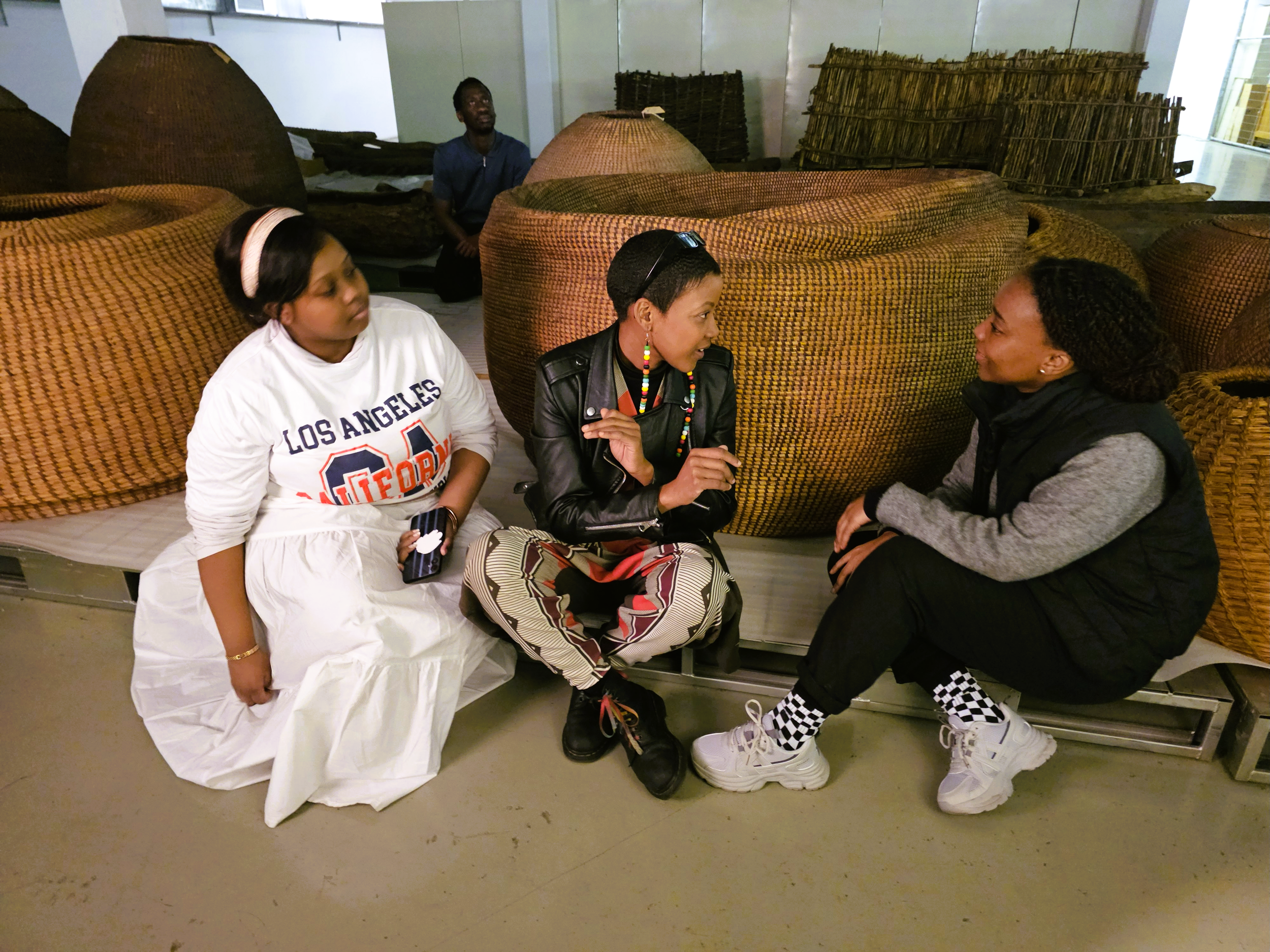 Mava people in Ditsong stores basket.PNG