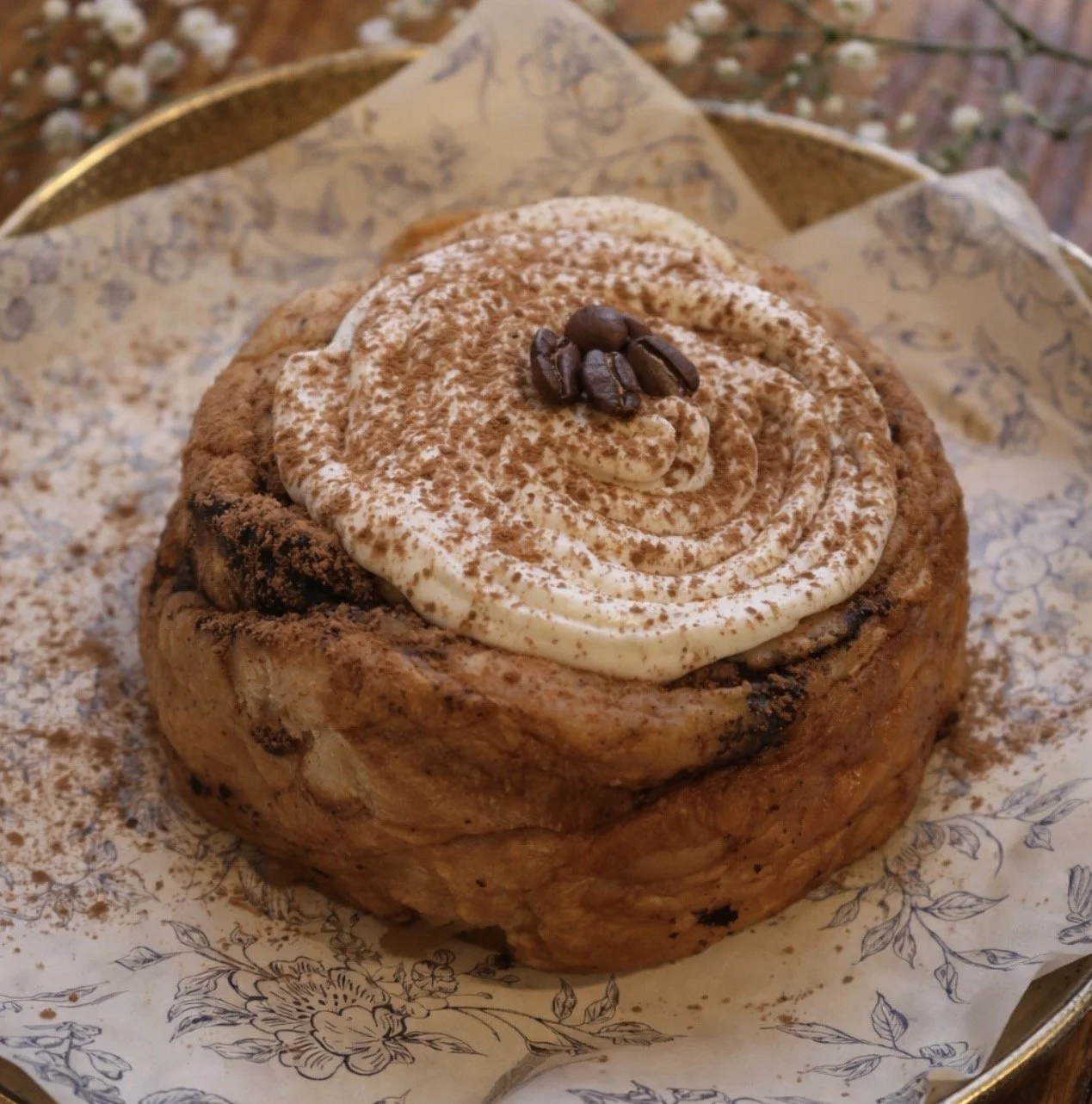 Tiramisu Roll