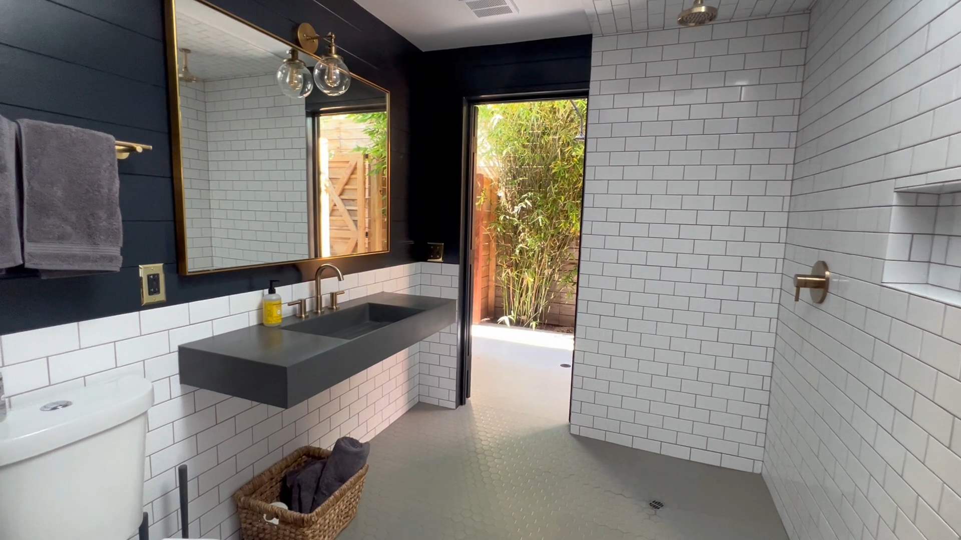Suburban Cabin_2.00_05_25_01.Still008.png