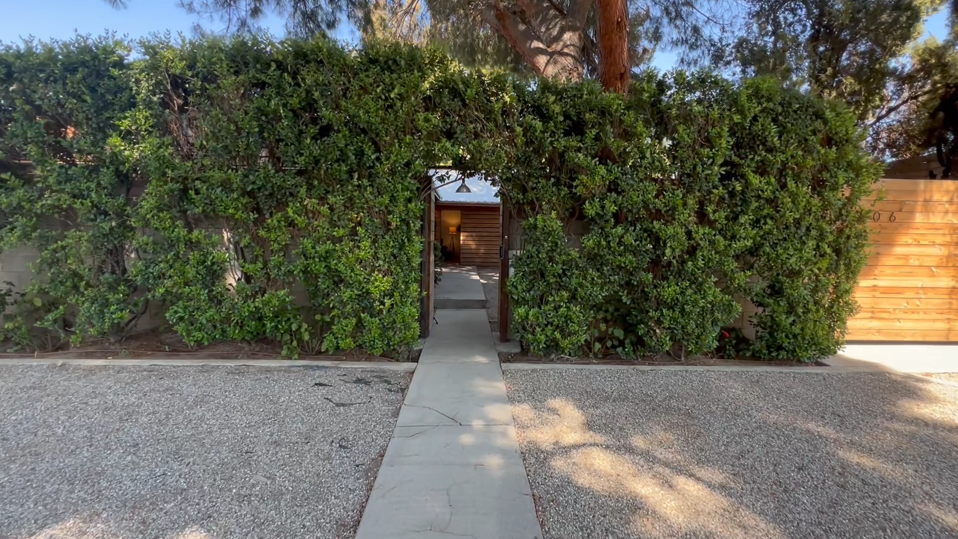 Suburban Cabin_2.00_02_21_03.Still012.png