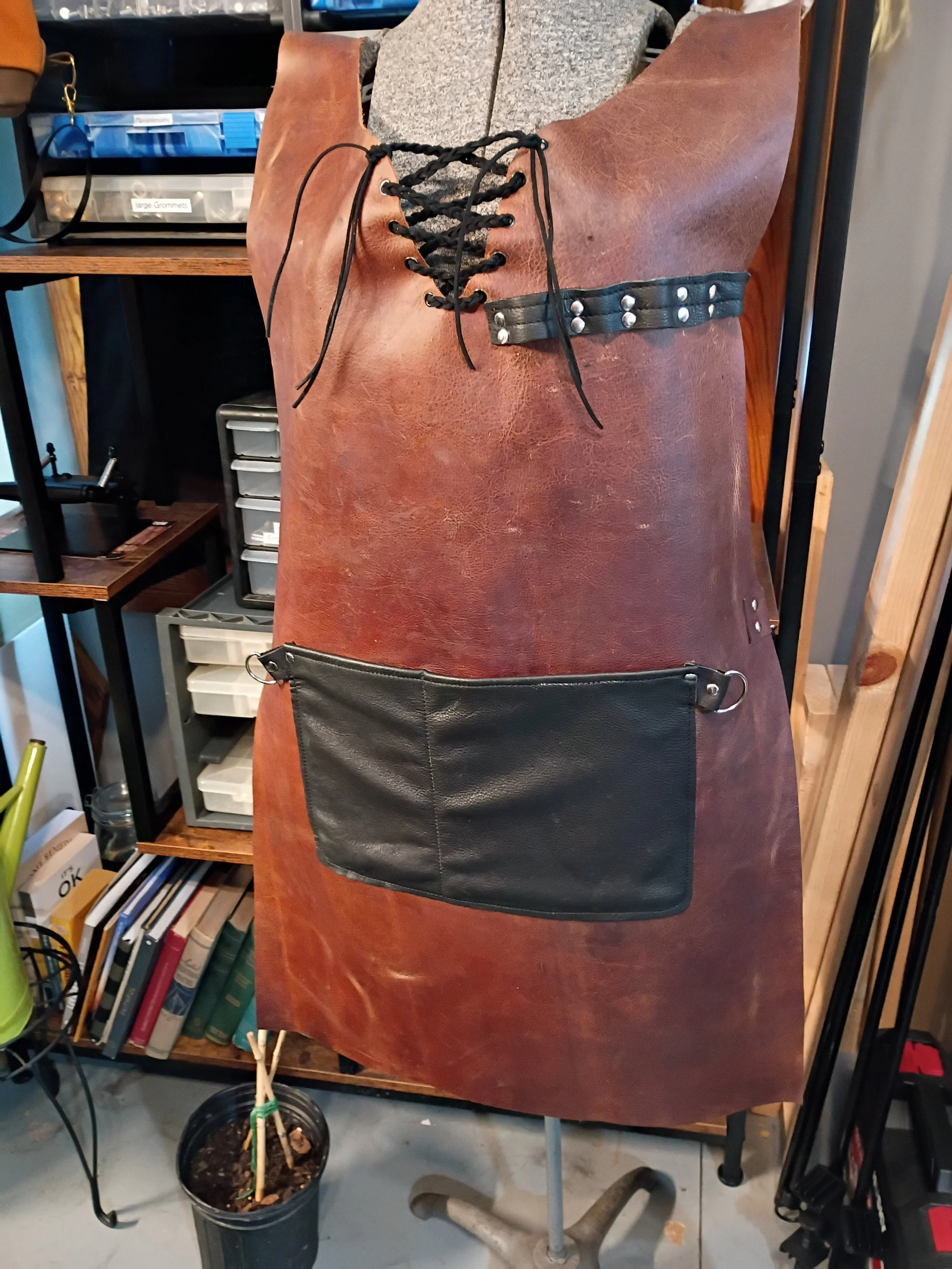 100% Genuine leather Apron