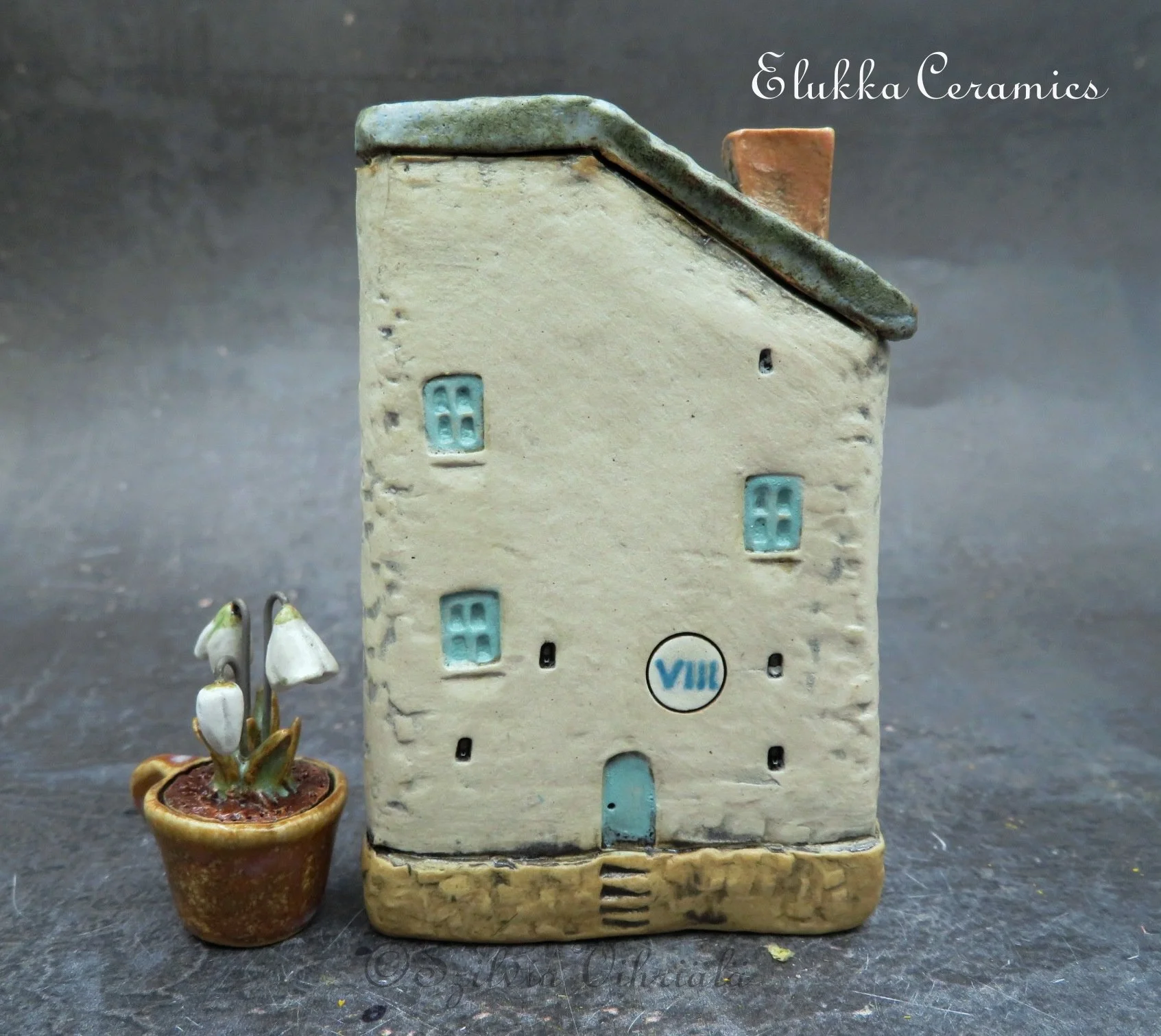 "Medieval" Town House Vase...Matte Silver Pine Roof