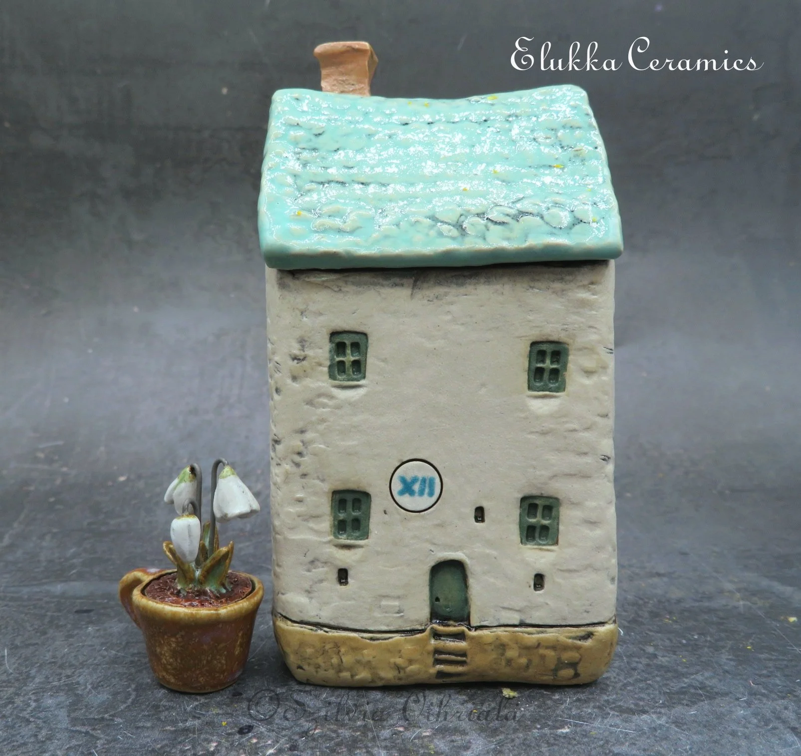 "Medieval" Town House Vase...Turquoise Green Roof