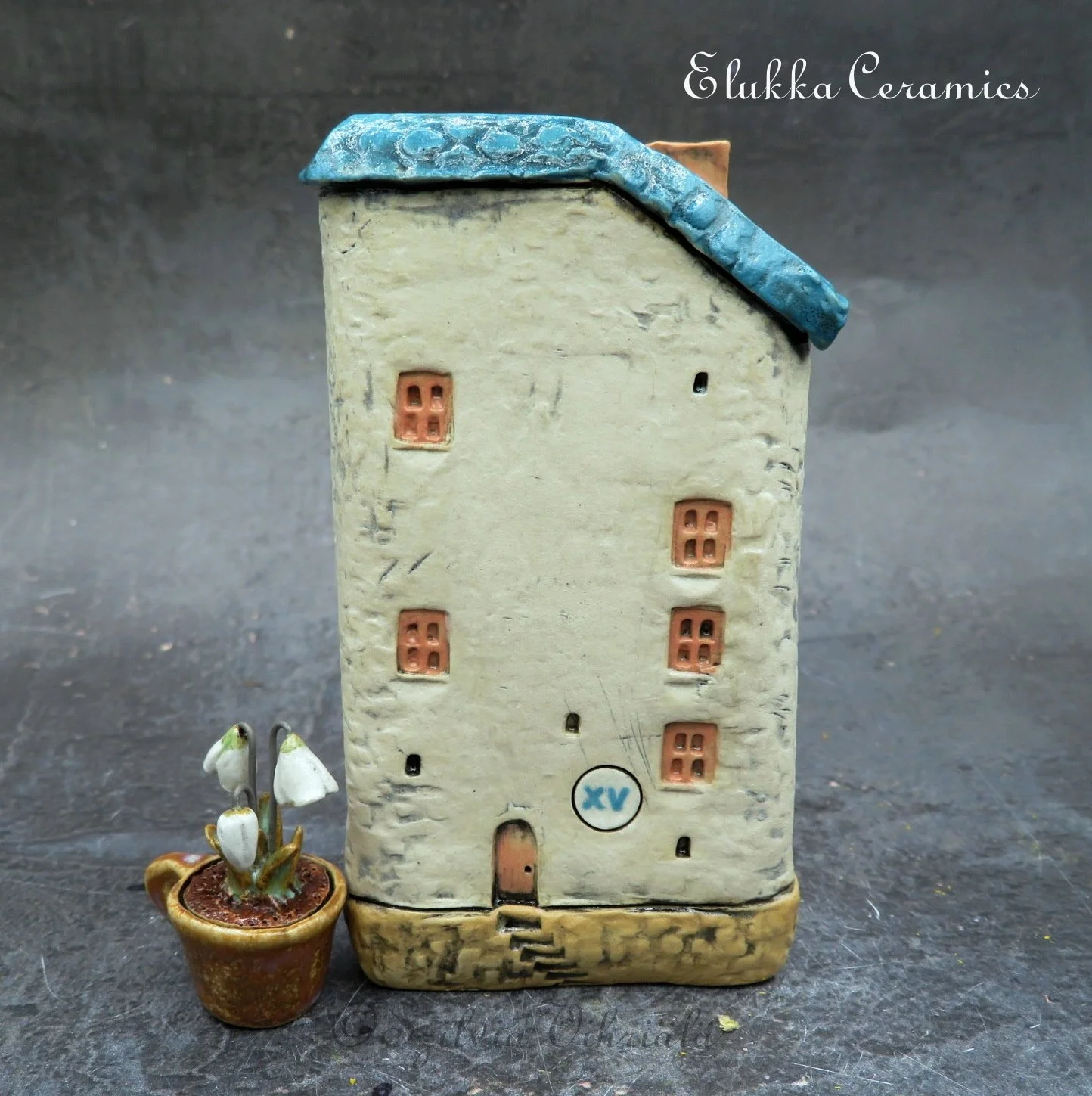 "Medieval" Town House Vase... Matte Blue Teal Roof