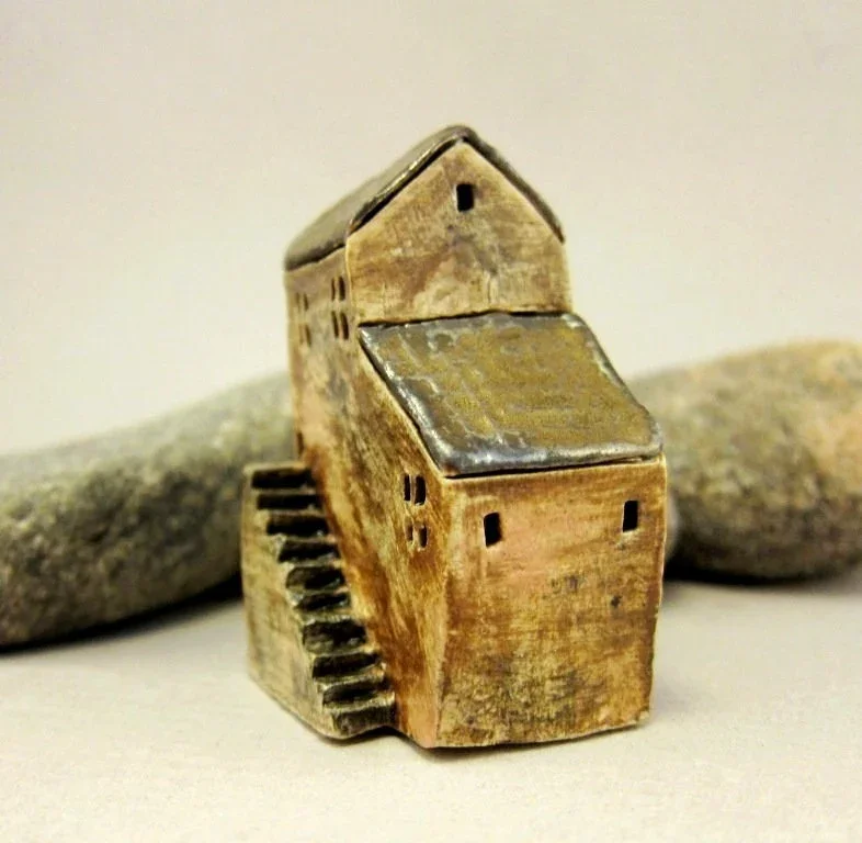 town10.webp