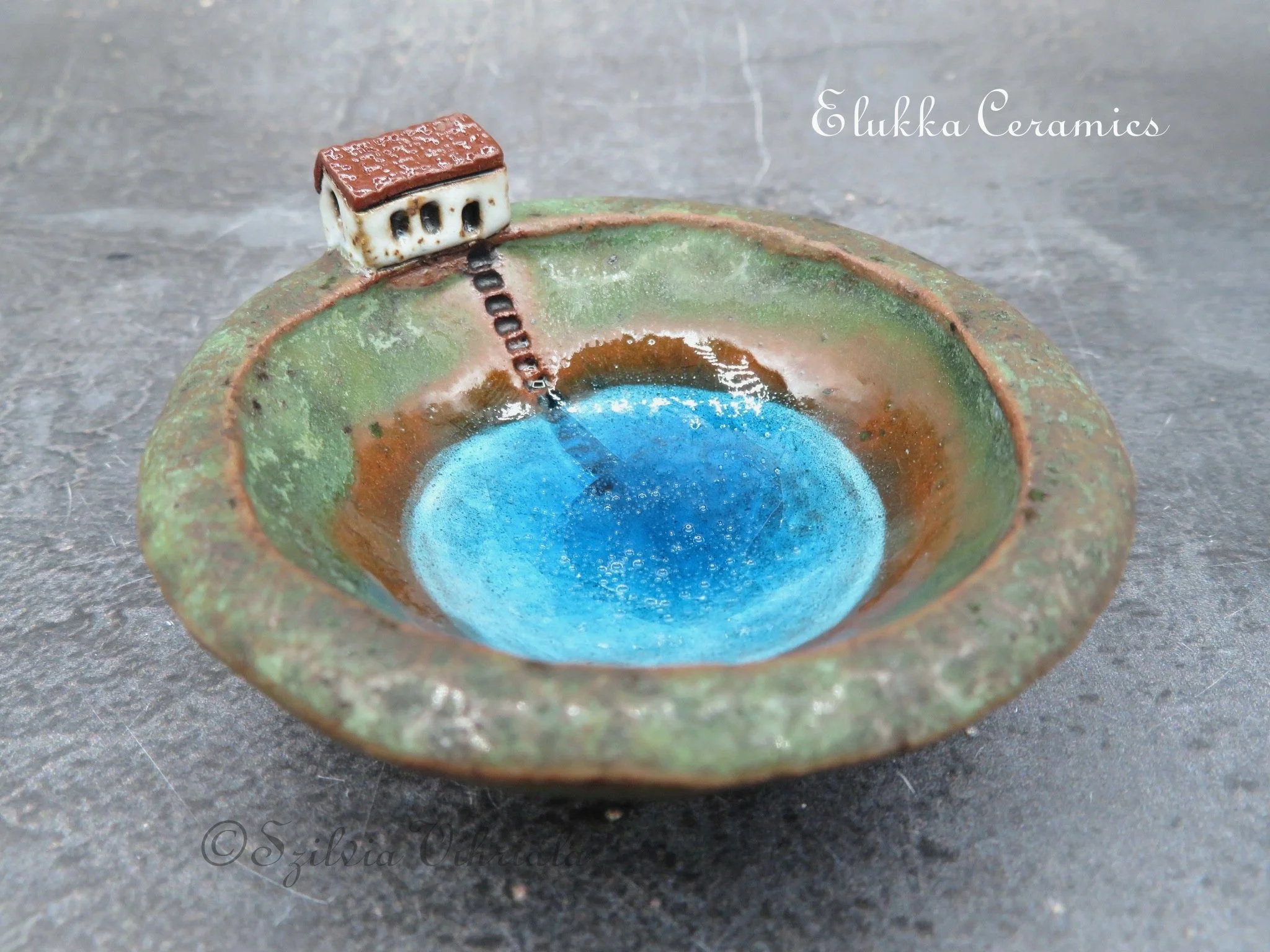 Blue Lake Farm...Tiny Dish in Dark Stoneware...Dark Brown Roof