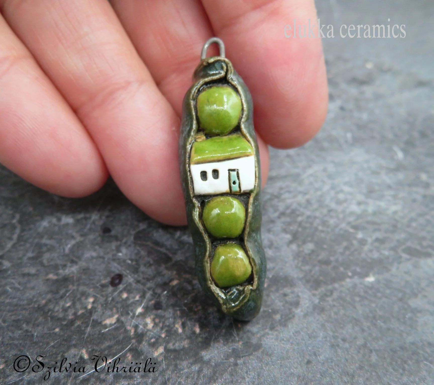 PeaPod Inn Pendant...Wearable Miniature Sculpture by elukka...White FarmHouse + 3 Peas