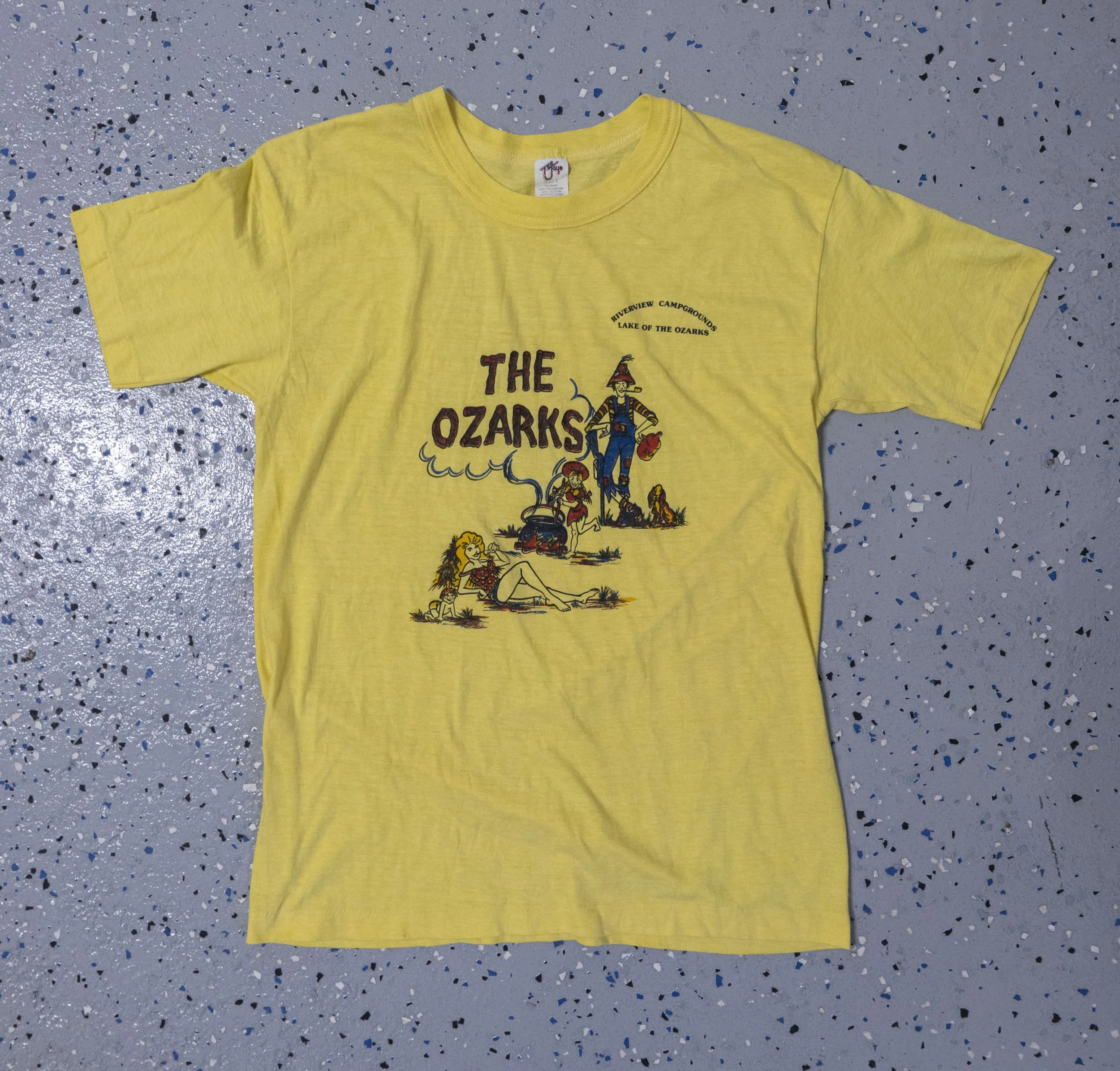 The Ozarks Vintage Graphic Tee