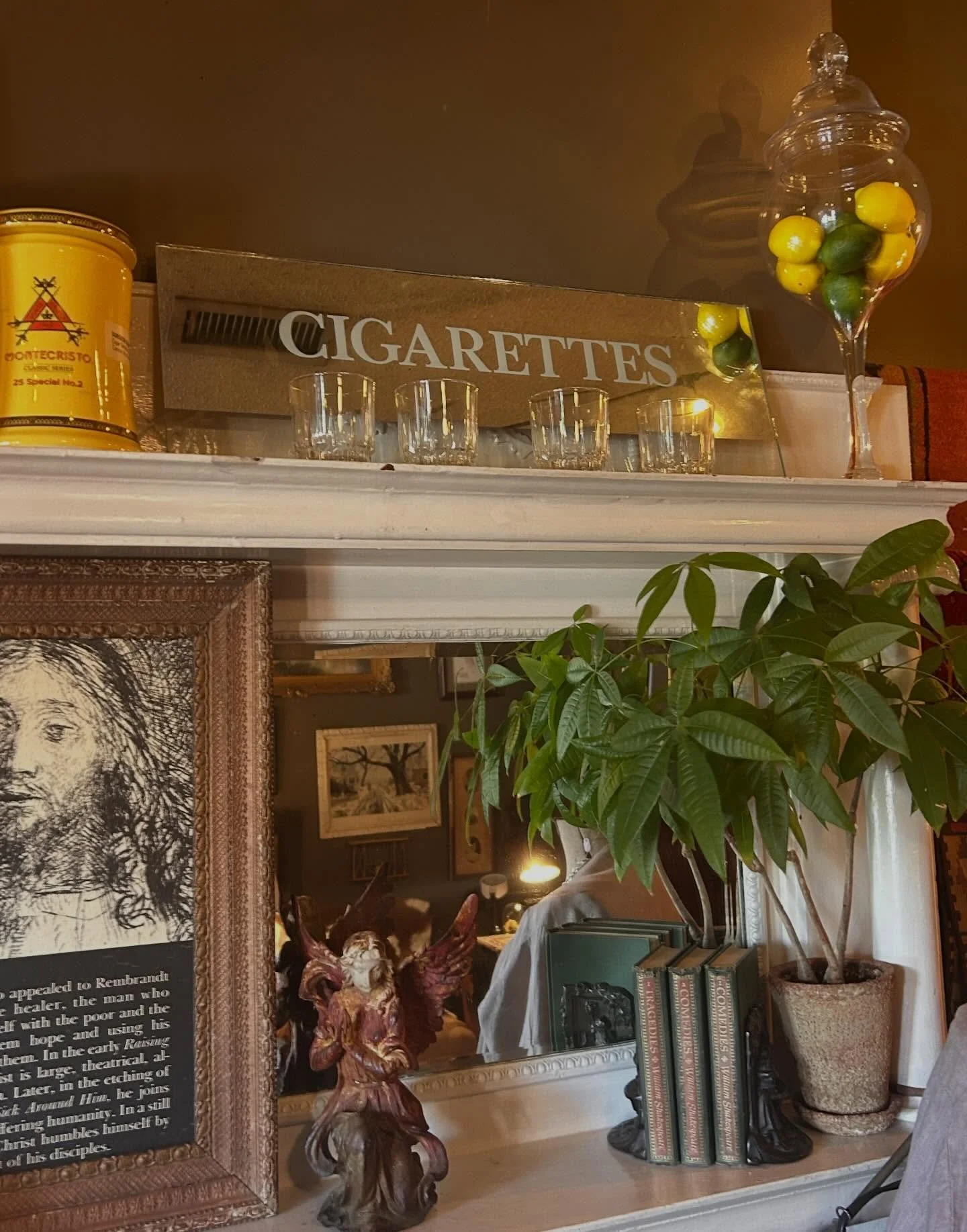 Images in my camera roll that resemble Drunk Cigarette