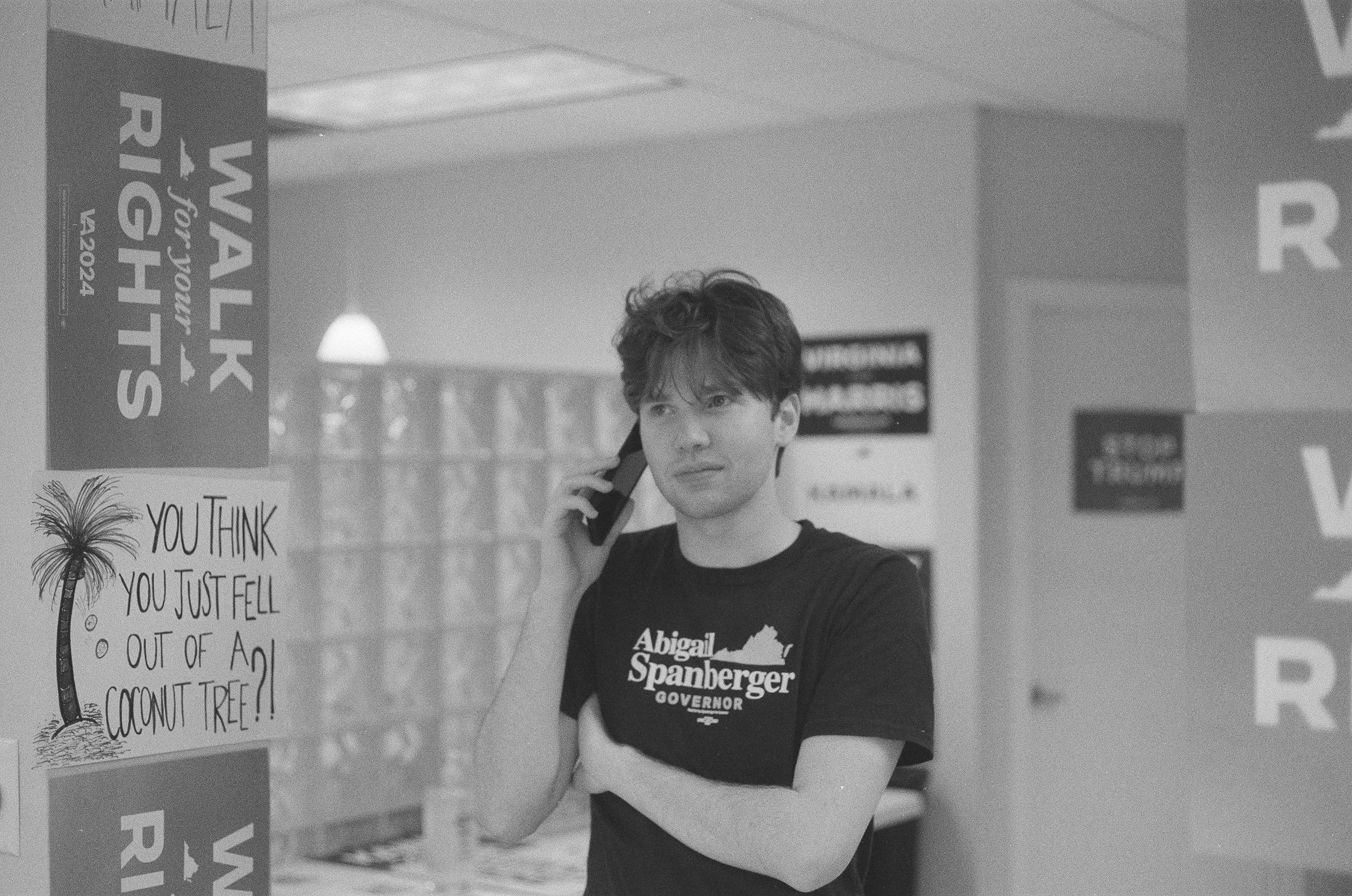 A Harris-Walz staffer on a phonebanking call.