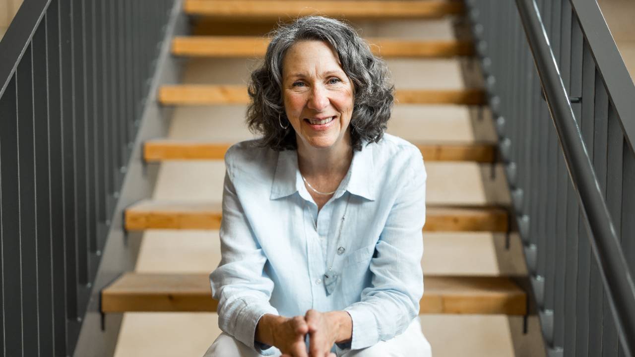 Se brancher aux messages de l'invisible. Avec France Gauthier, conférencière et auteure.