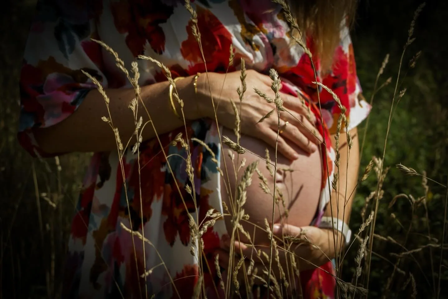 Vorige week stond Suus voor mijn lens met haar prachtige babybuik ✨

Meer foto&rsquo;s volgen snel 💕

#zwangerschapsshoot #fotografie #pregnancy #mommytobe