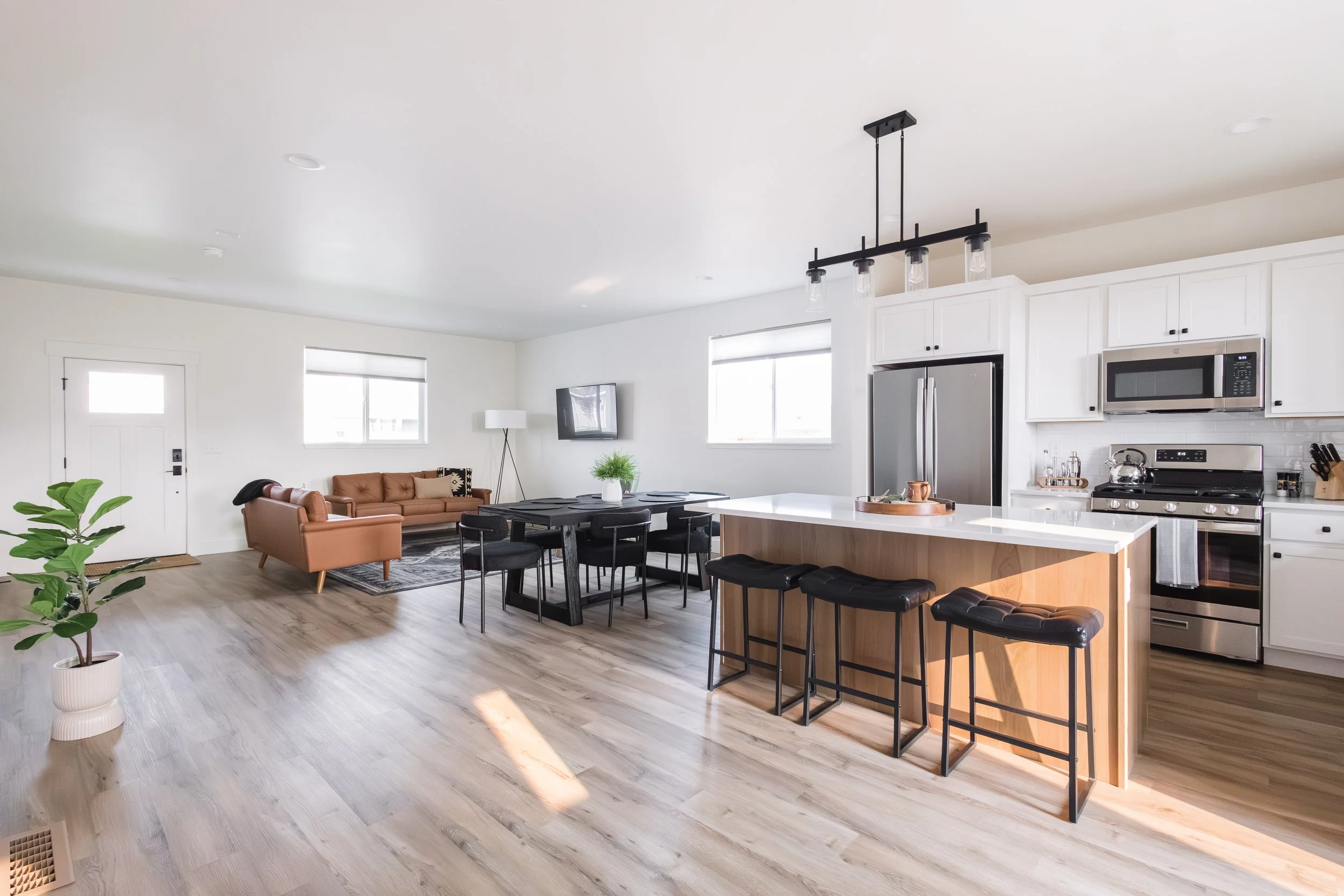 How Cost Sharing Works in Real Estate Photography and Why Everyone Benefits!