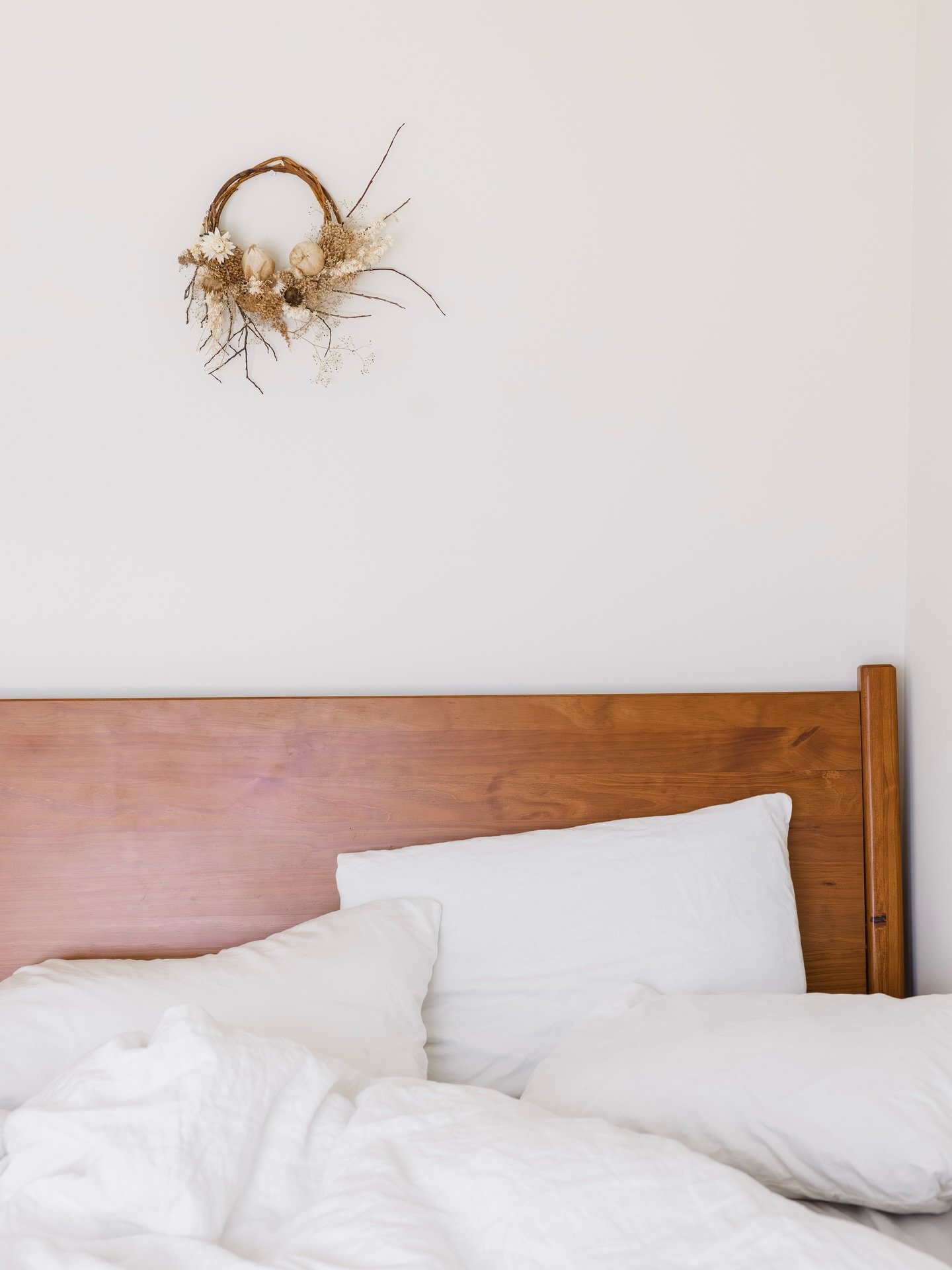 Some Friday morning thoughts: 

- I wanted to starfish back into bed after preschool drop off this morning but I got some work done instead. Should I reward myself with a fancy coffee or wait until a socially acceptable time and get a giant crispy fo