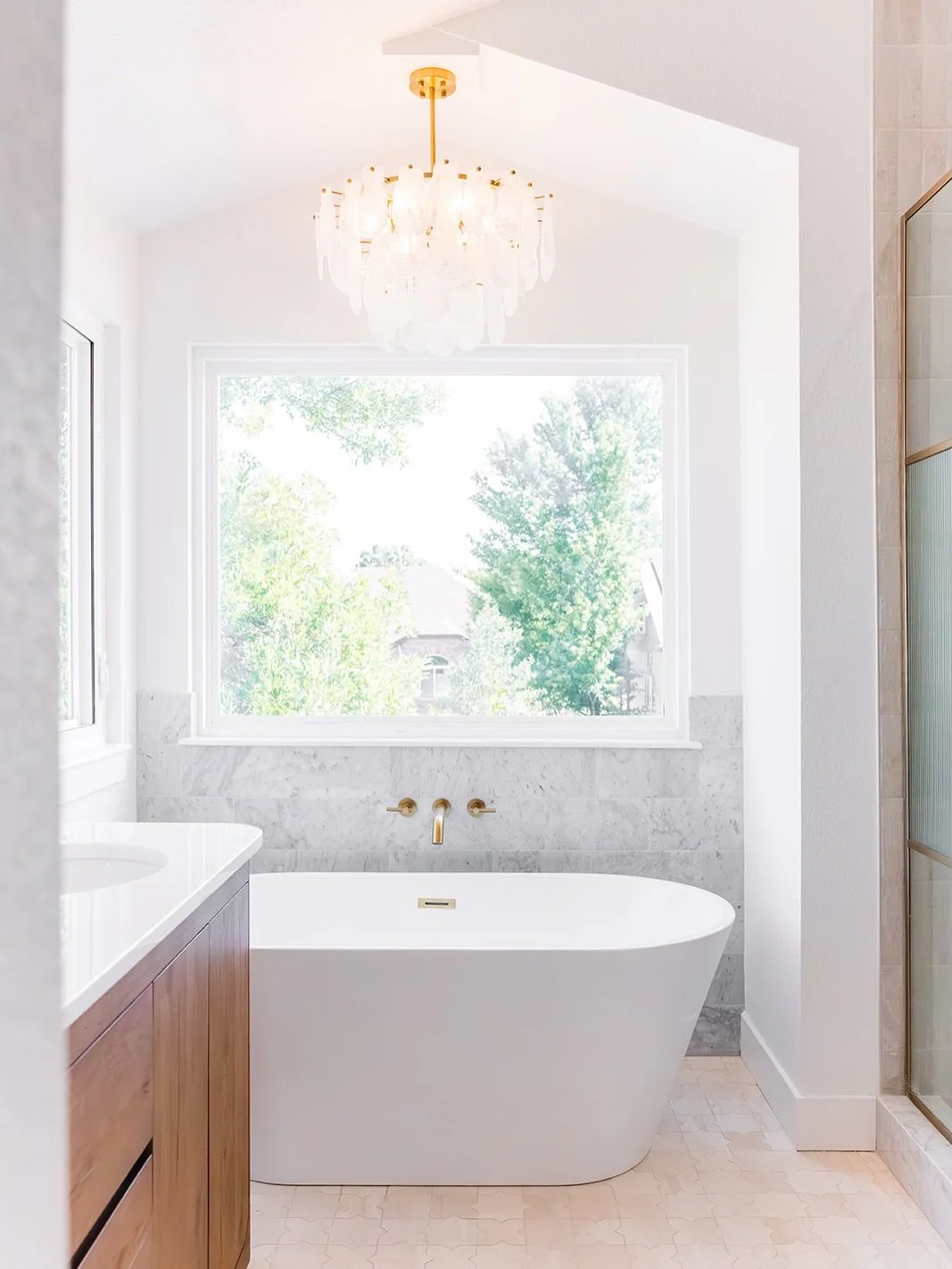 What if your listing photos actually made people feel something?

📍bozeman, mt | @lcphotostyle