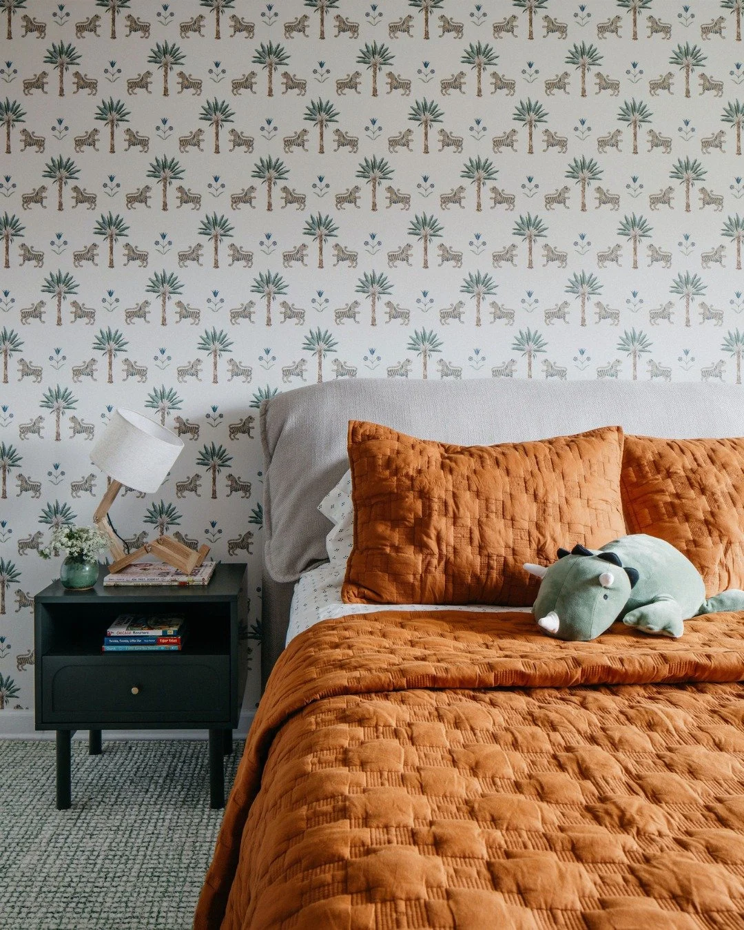 Currently catching up on emails, juggling new client calls, project updates, and a ridiculous amount of space planning. Built in details are consuming my brain right now, alongside moodboards, material selections and floor plan revisions. ⁠
⁠
Also de