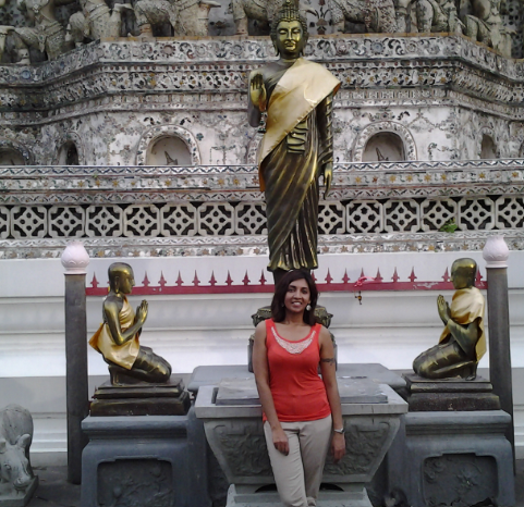 MeetMaliha_00043.png
