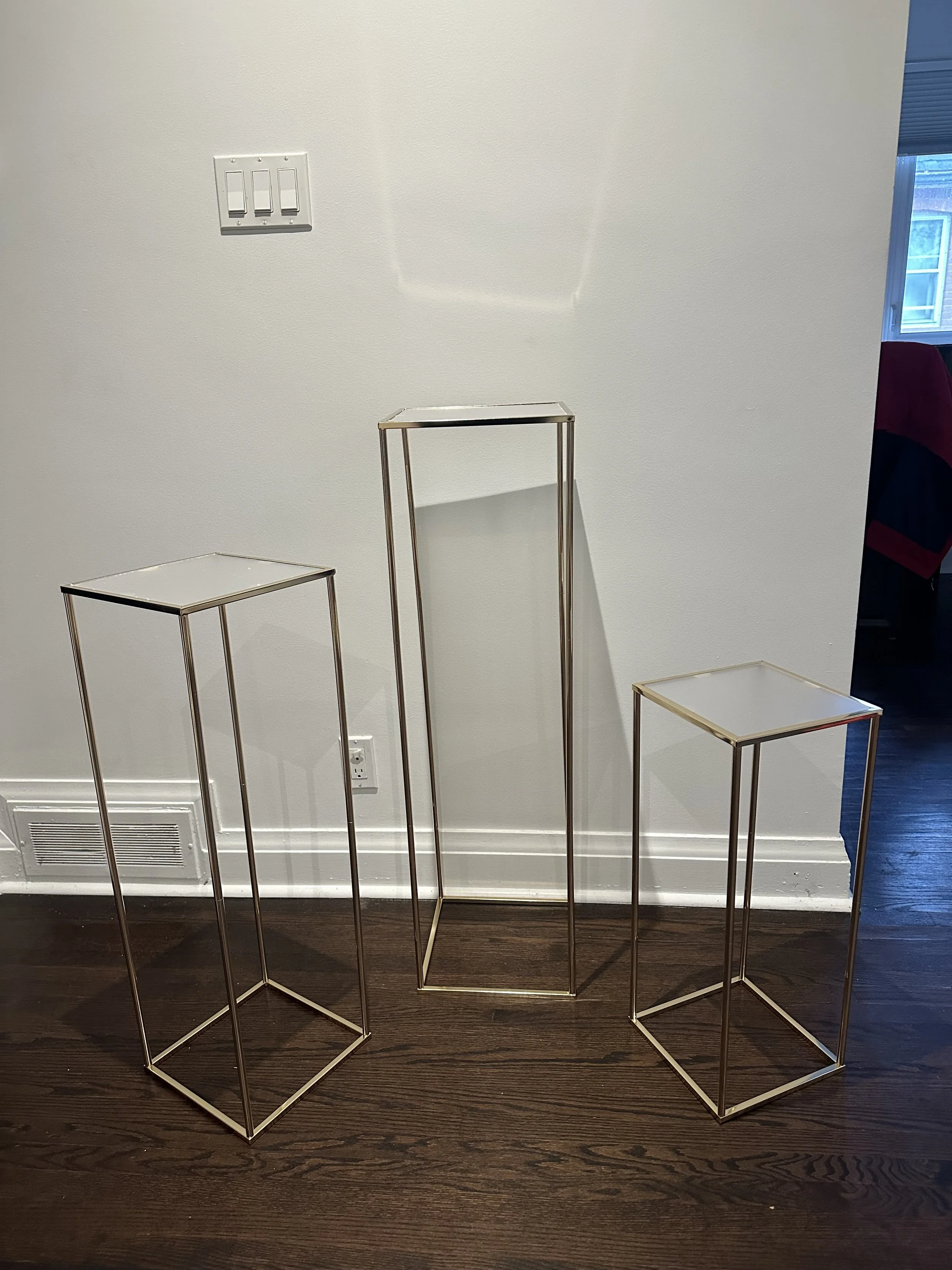 Decoration plinths.jpg