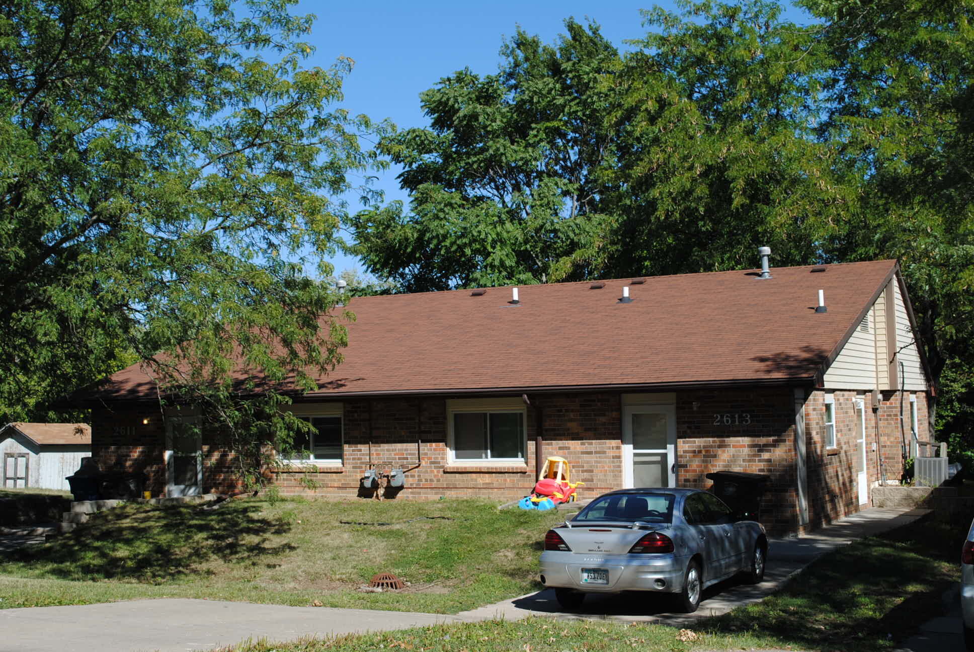 Pioneer Woods 2611-2613 18th Ct.jpg