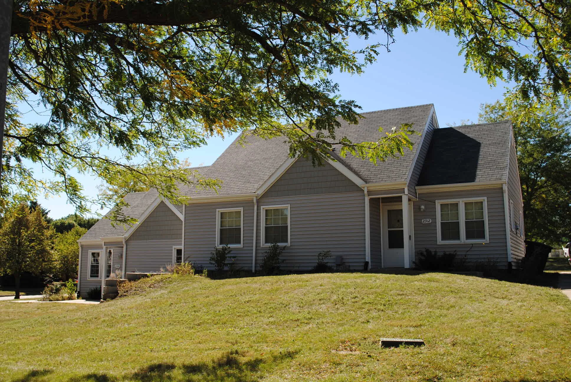 Pioneer Woods 2312-2314 18th St.jpg