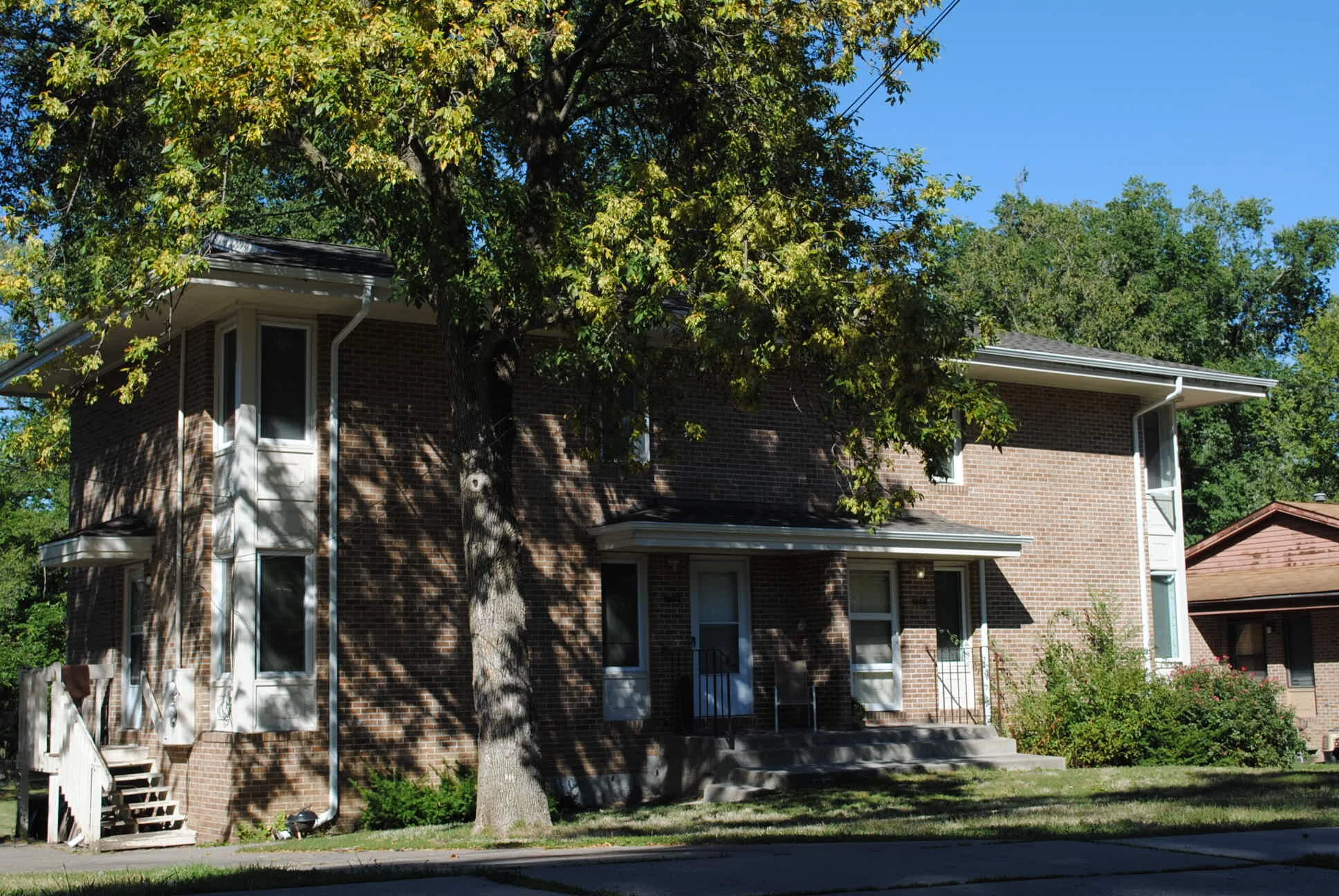 Pioneer Woods 1506 SE Glenwood Dr.